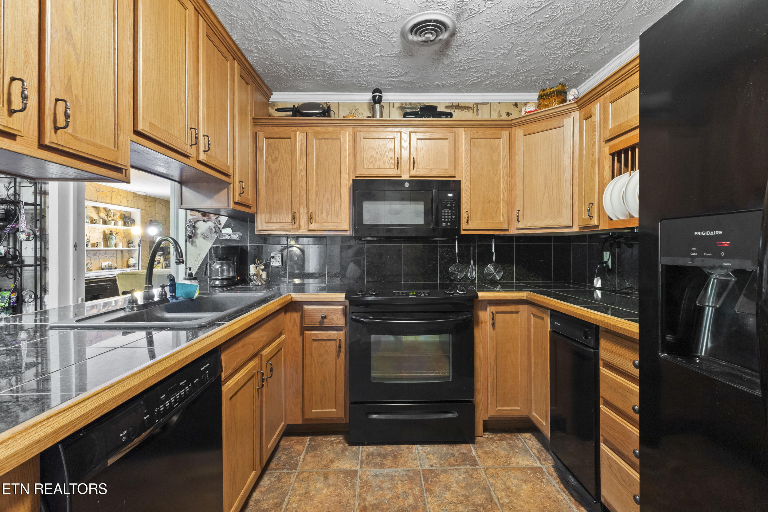 2645 Mountain View Drive Morristown TN 37814