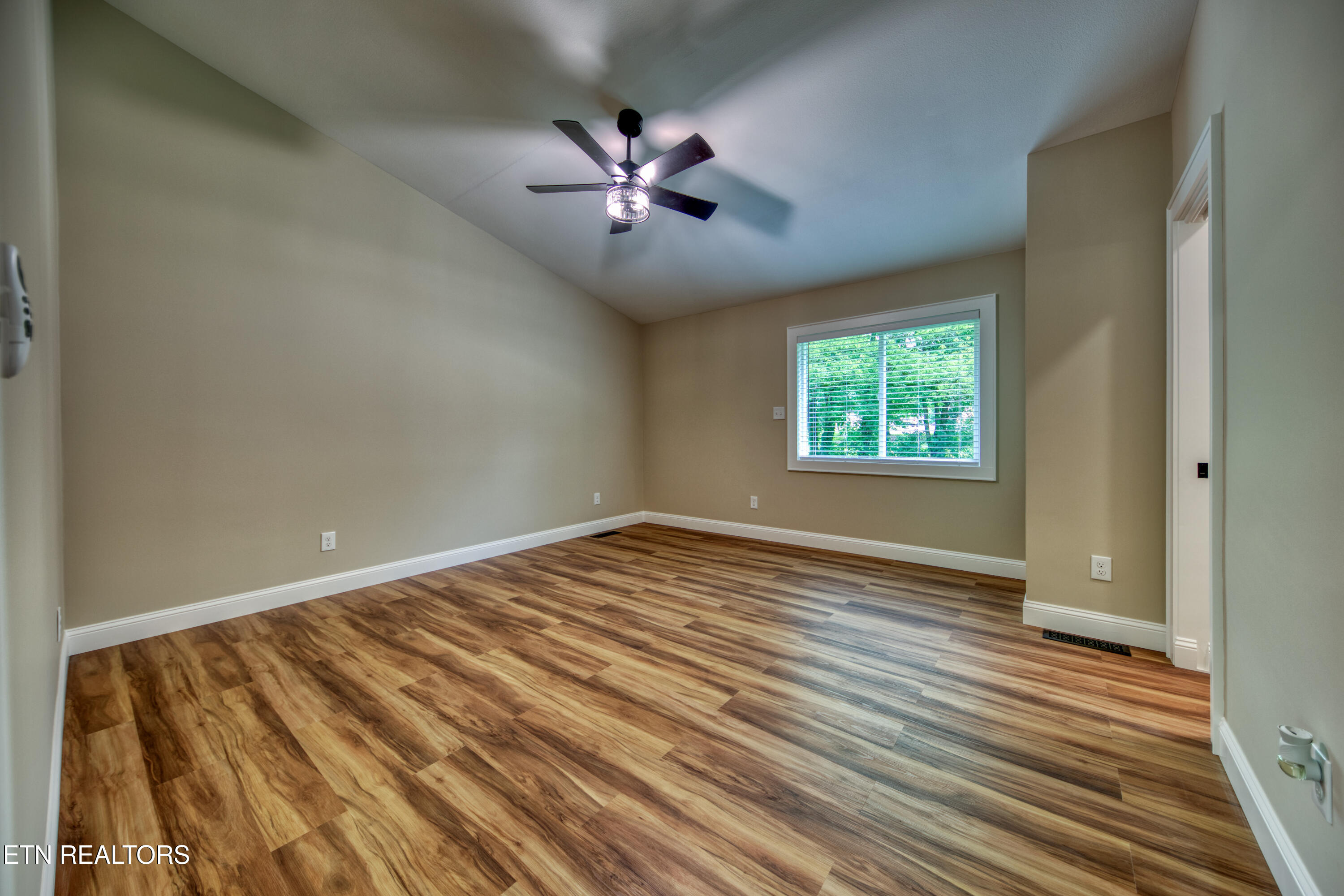 917 Centeroak Drive Knoxville TN 37920