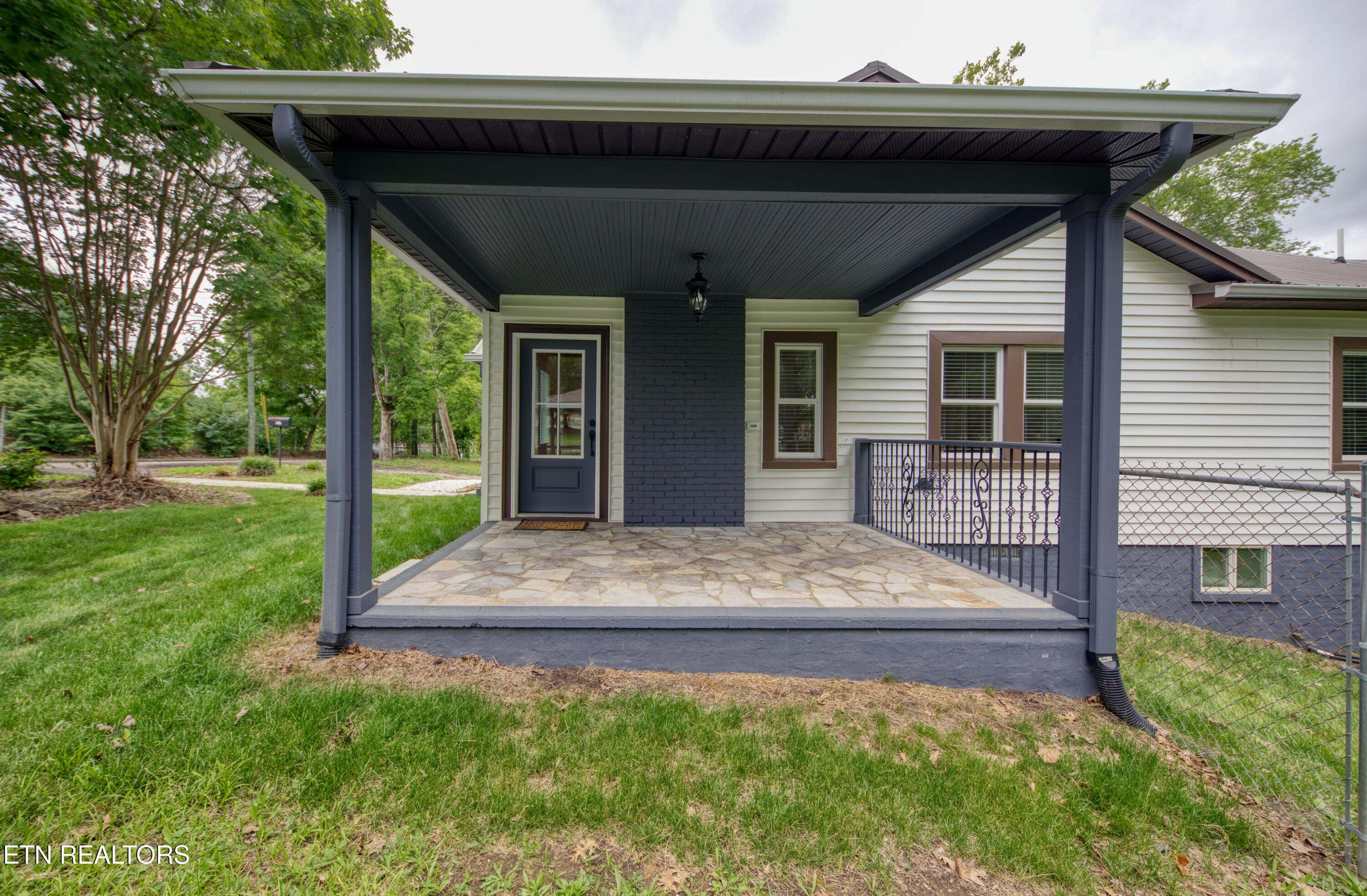 917 Centeroak Drive Knoxville TN 37920