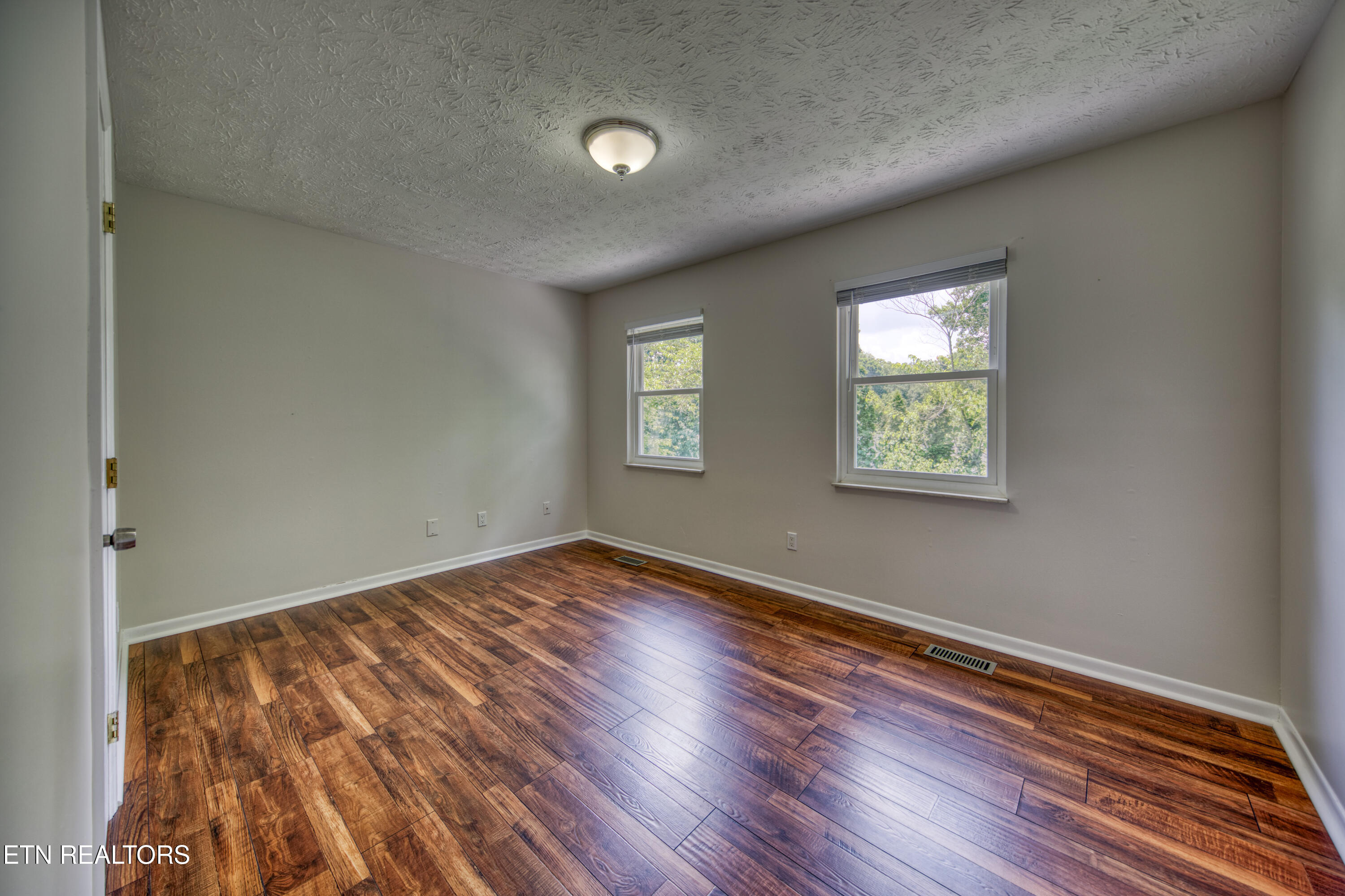 6012 Woodbark Trace Knoxville TN 37921