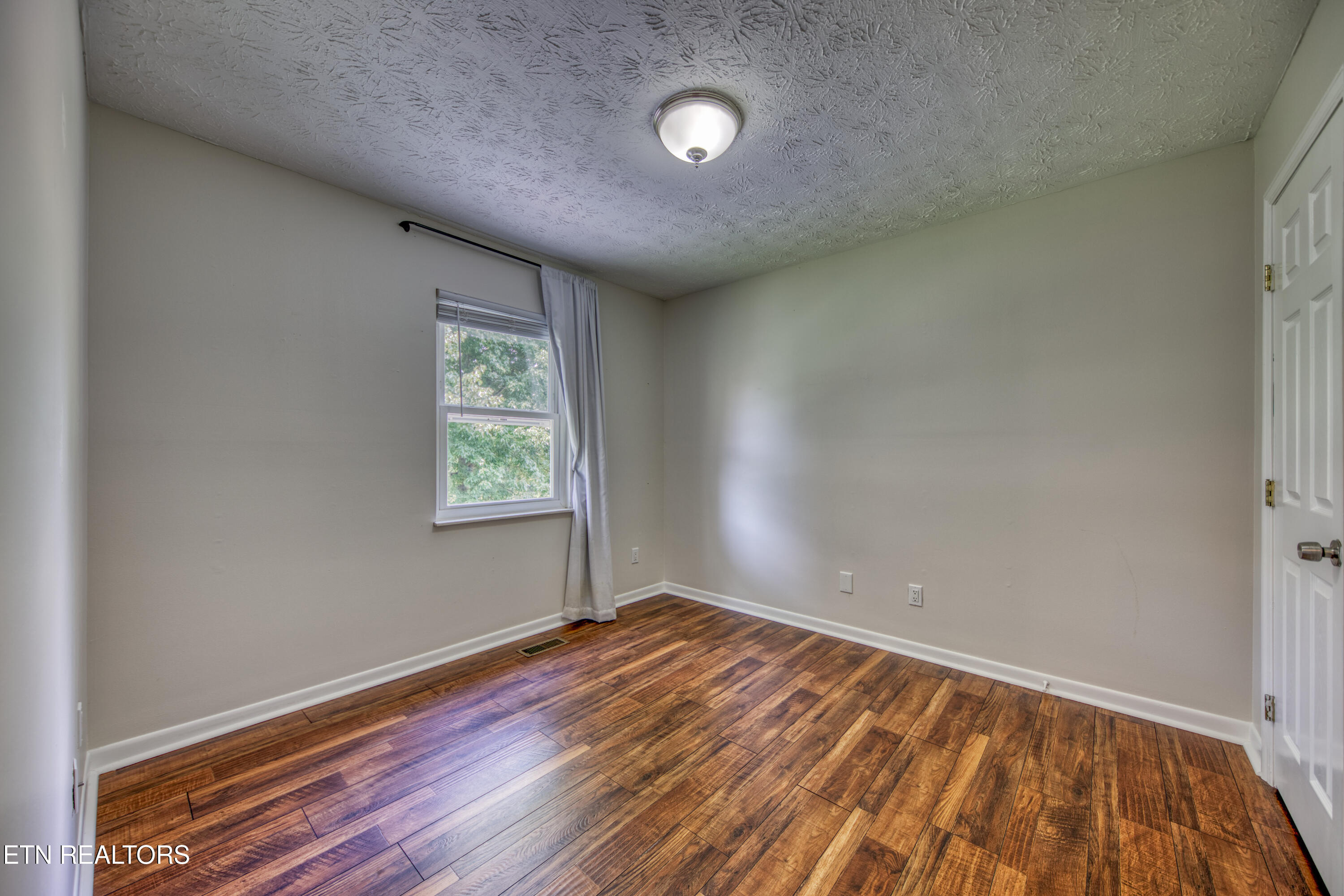 6012 Woodbark Trace Knoxville TN 37921