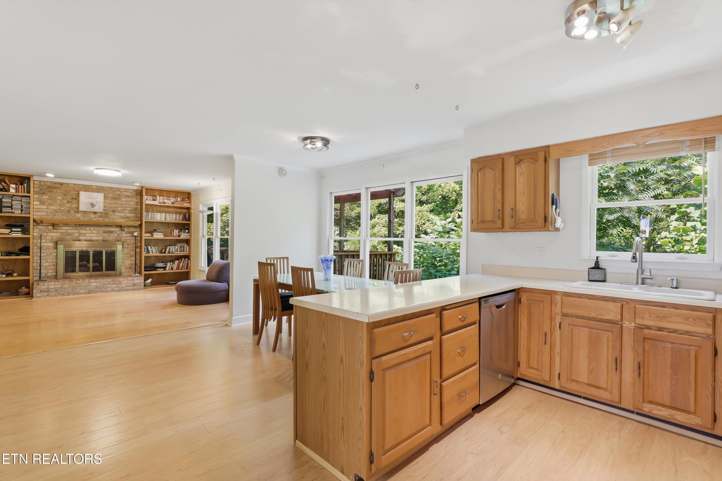 118 W Melbourne Road Oak Ridge TN 37830