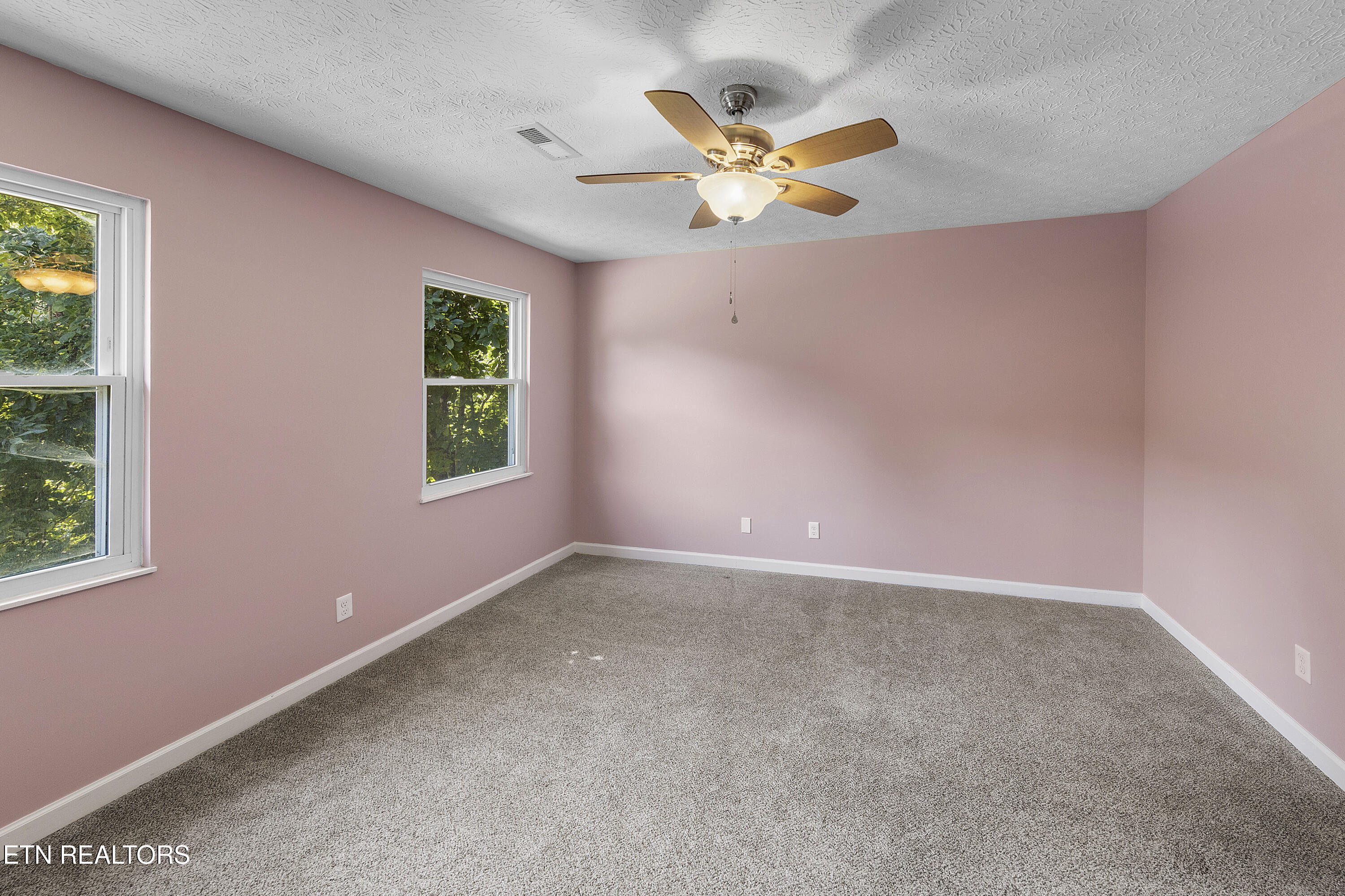 7805 Shadowood Drive Knoxville TN 37938