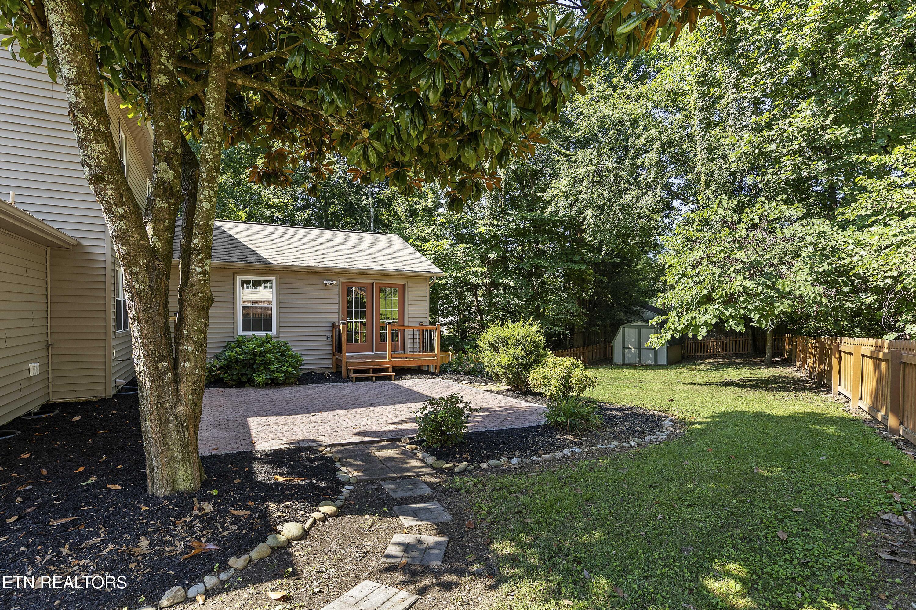 7805 Shadowood Drive Knoxville TN 37938