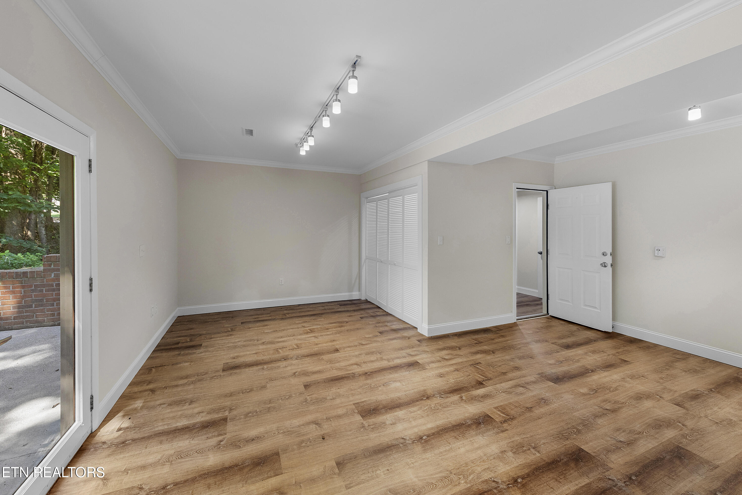7805 Shadowood Drive Knoxville TN 37938