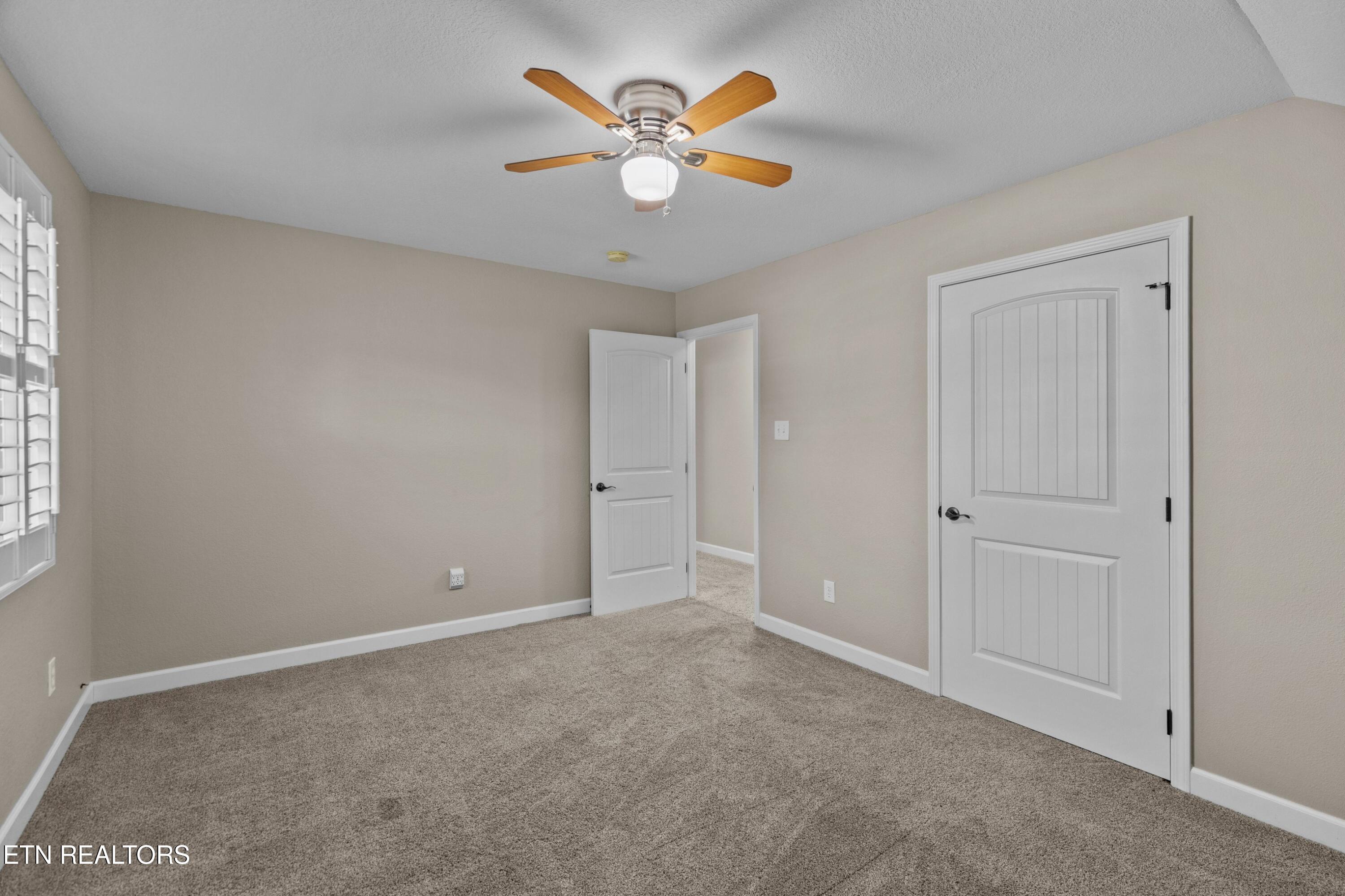 3007 Villas Creekside Drive Dandridge TN 37725