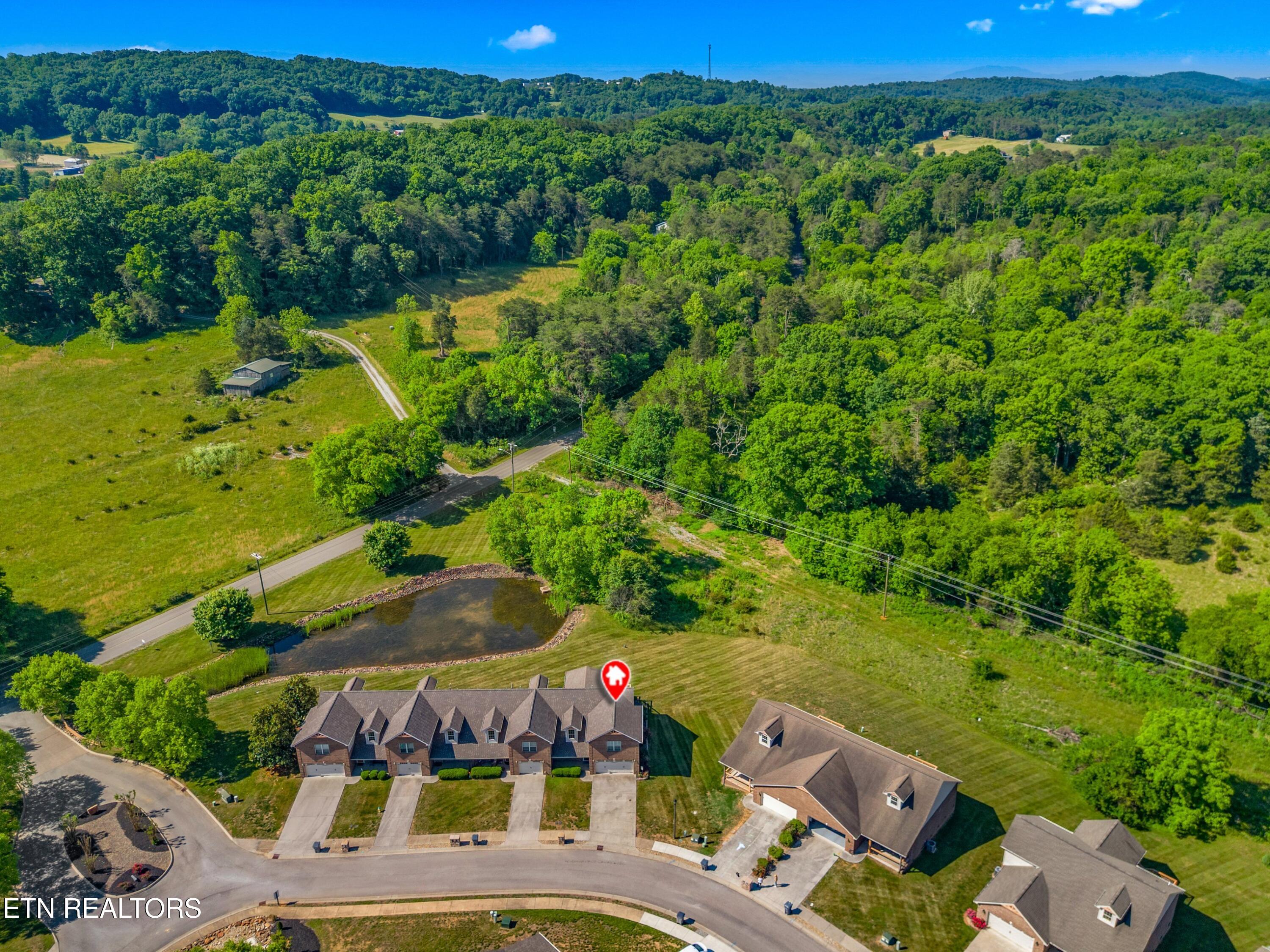 3007 Villas Creekside Drive Dandridge TN 37725