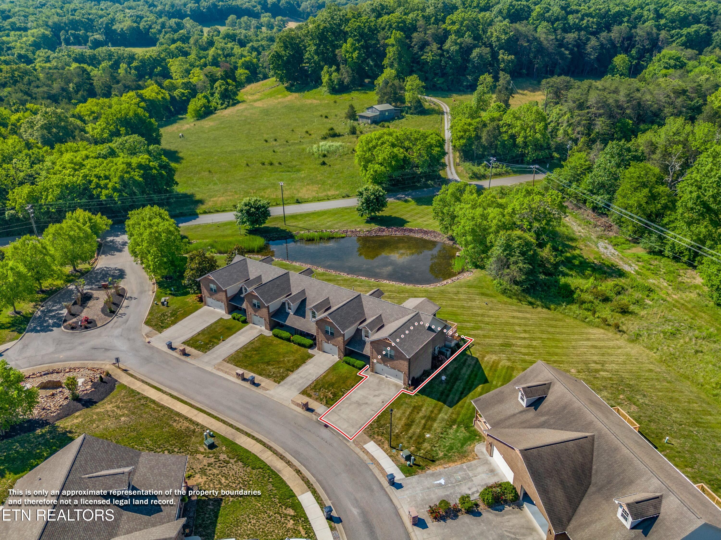 3007 Villas Creekside Drive Dandridge TN 37725