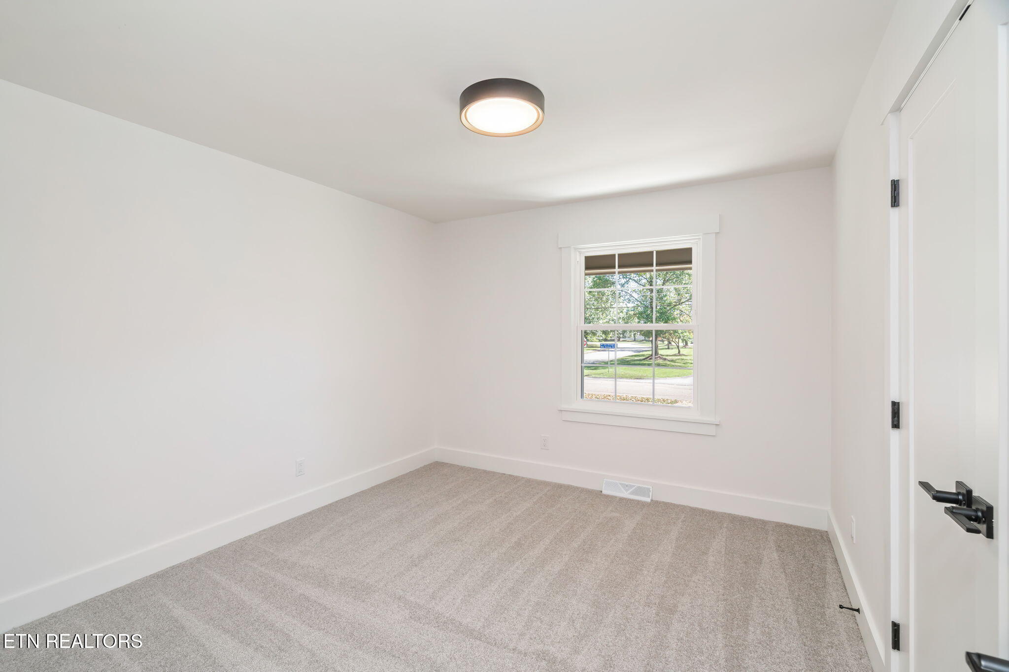 255 W Heritage Drive Knoxville TN 37934