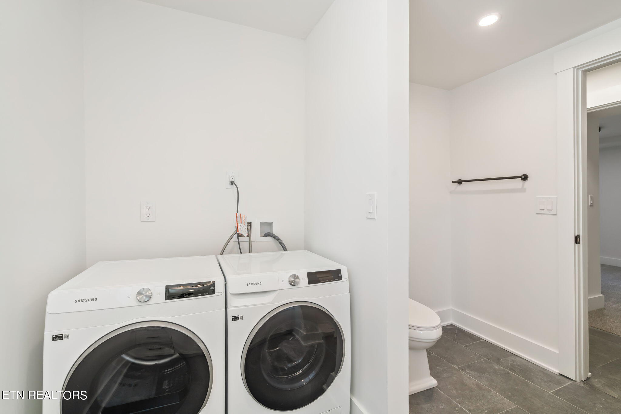 255 W Heritage Drive Knoxville TN 37934