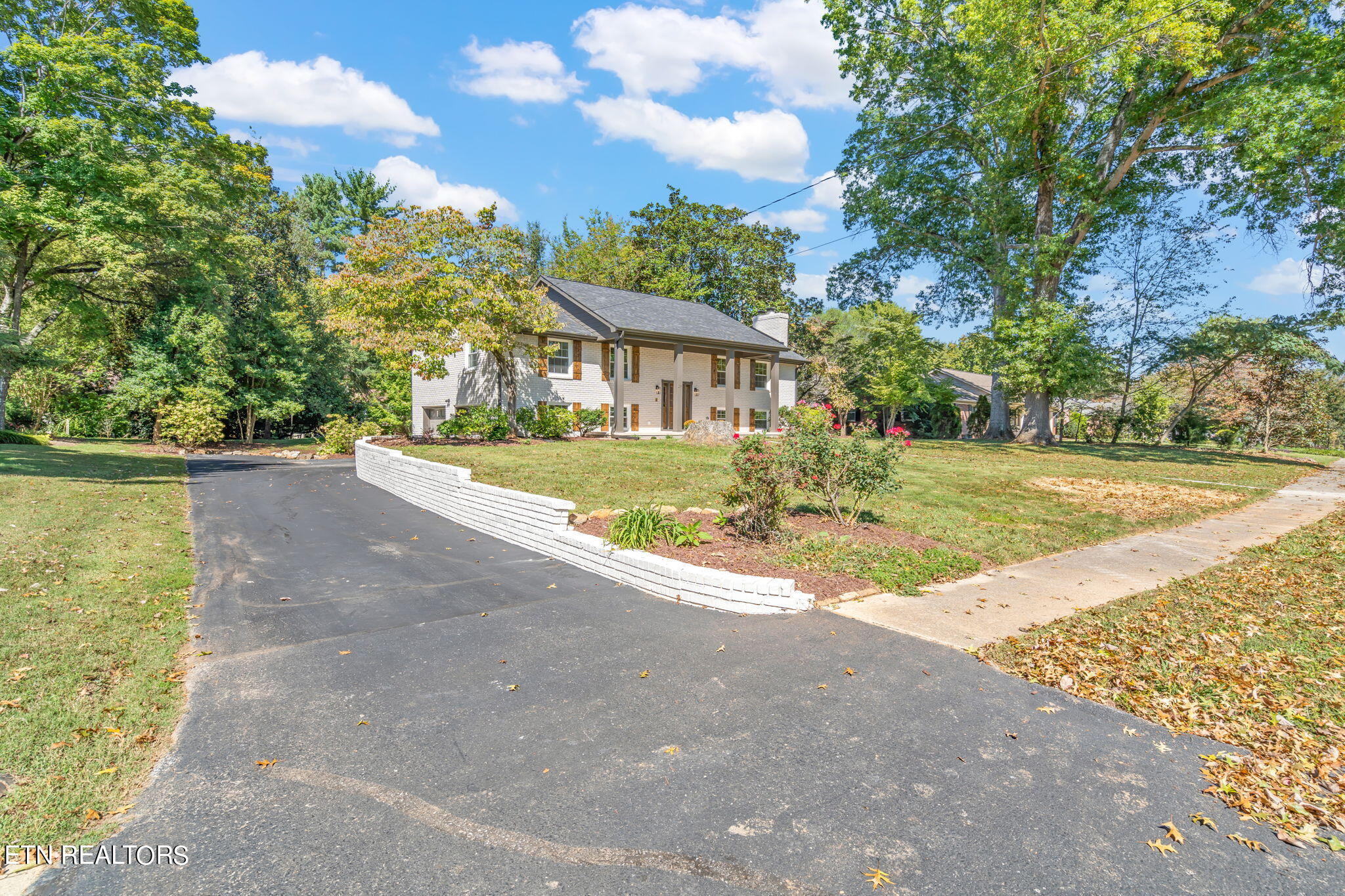 255 W Heritage Drive Knoxville TN 37934