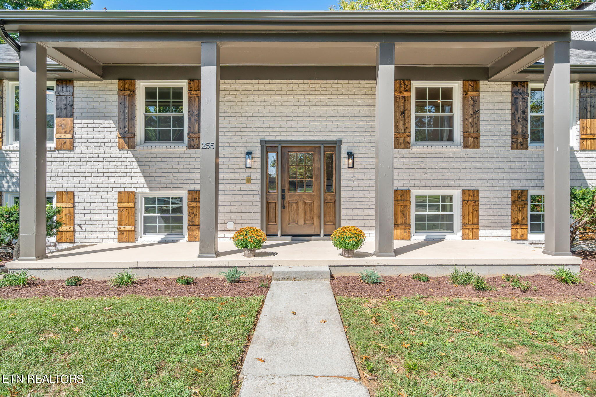255 W Heritage Drive Knoxville TN 37934