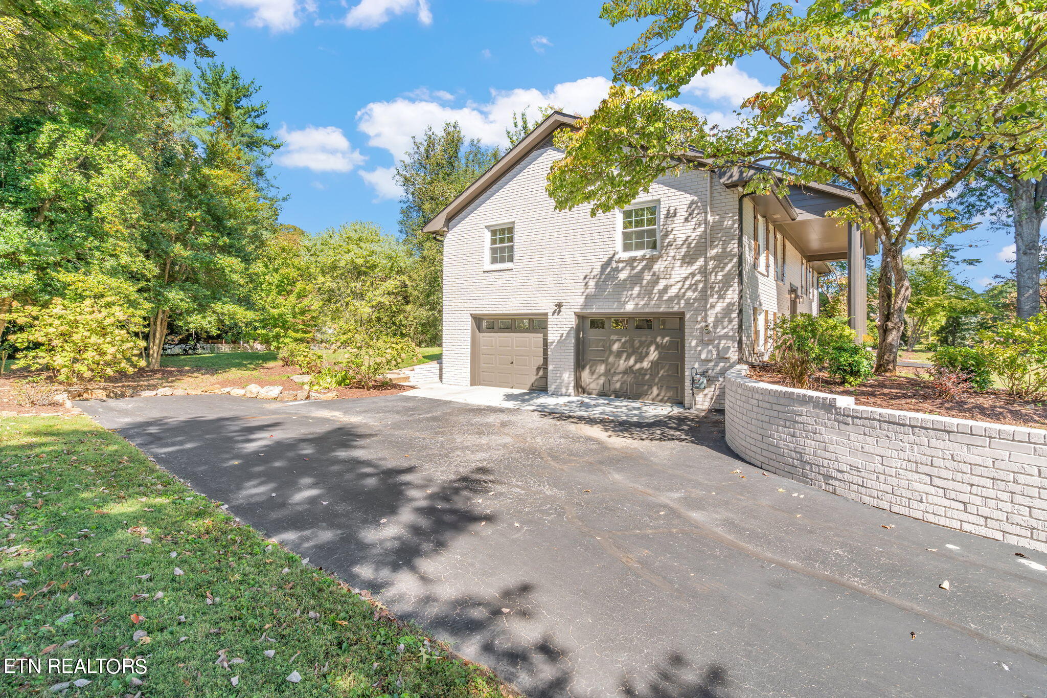 255 W Heritage Drive Knoxville TN 37934