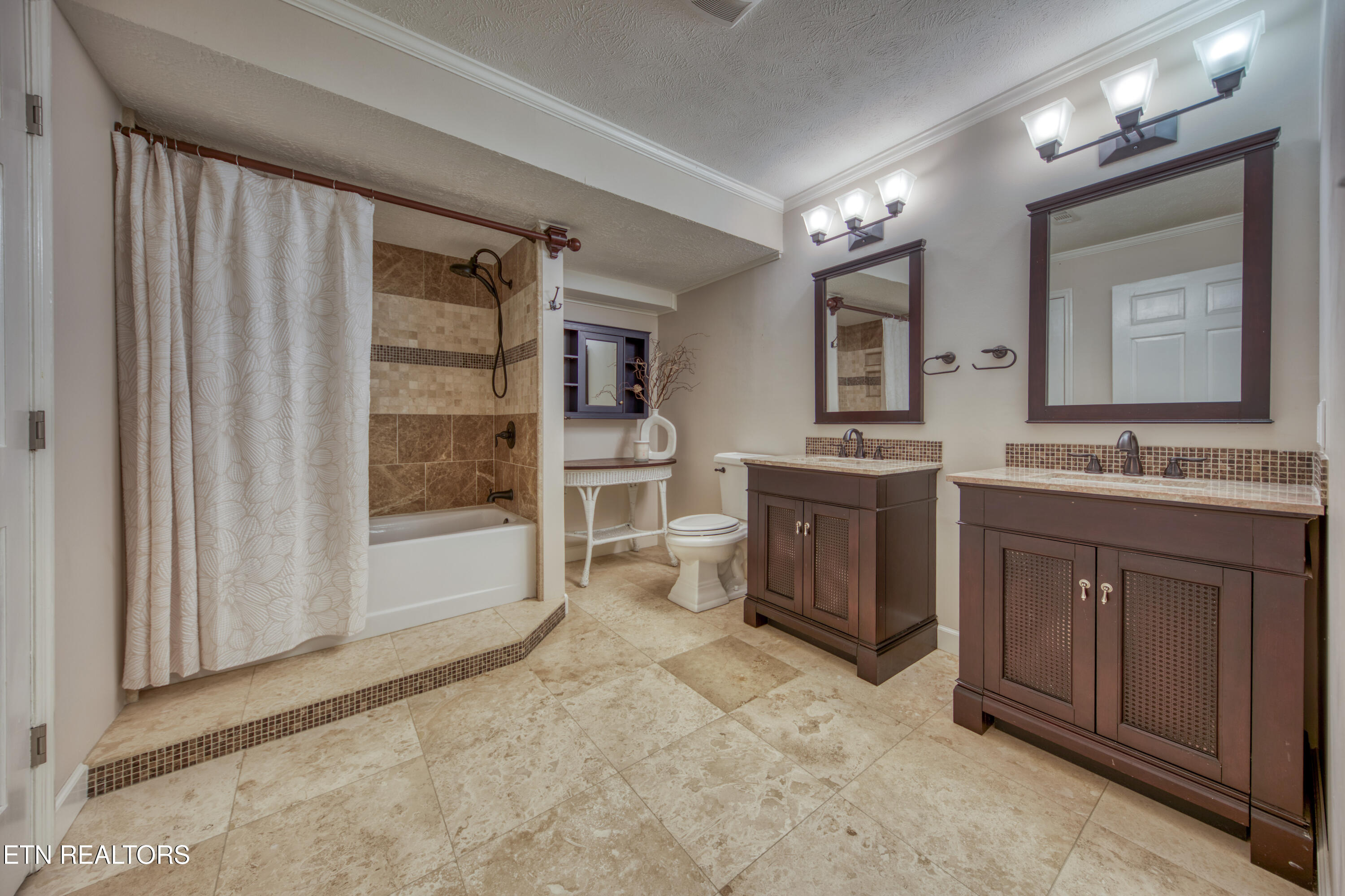 11017 Calloway View Drive Knoxville TN 37934