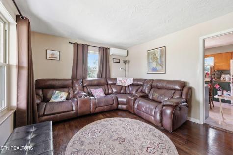 638 Marie Street Talbott TN 37877