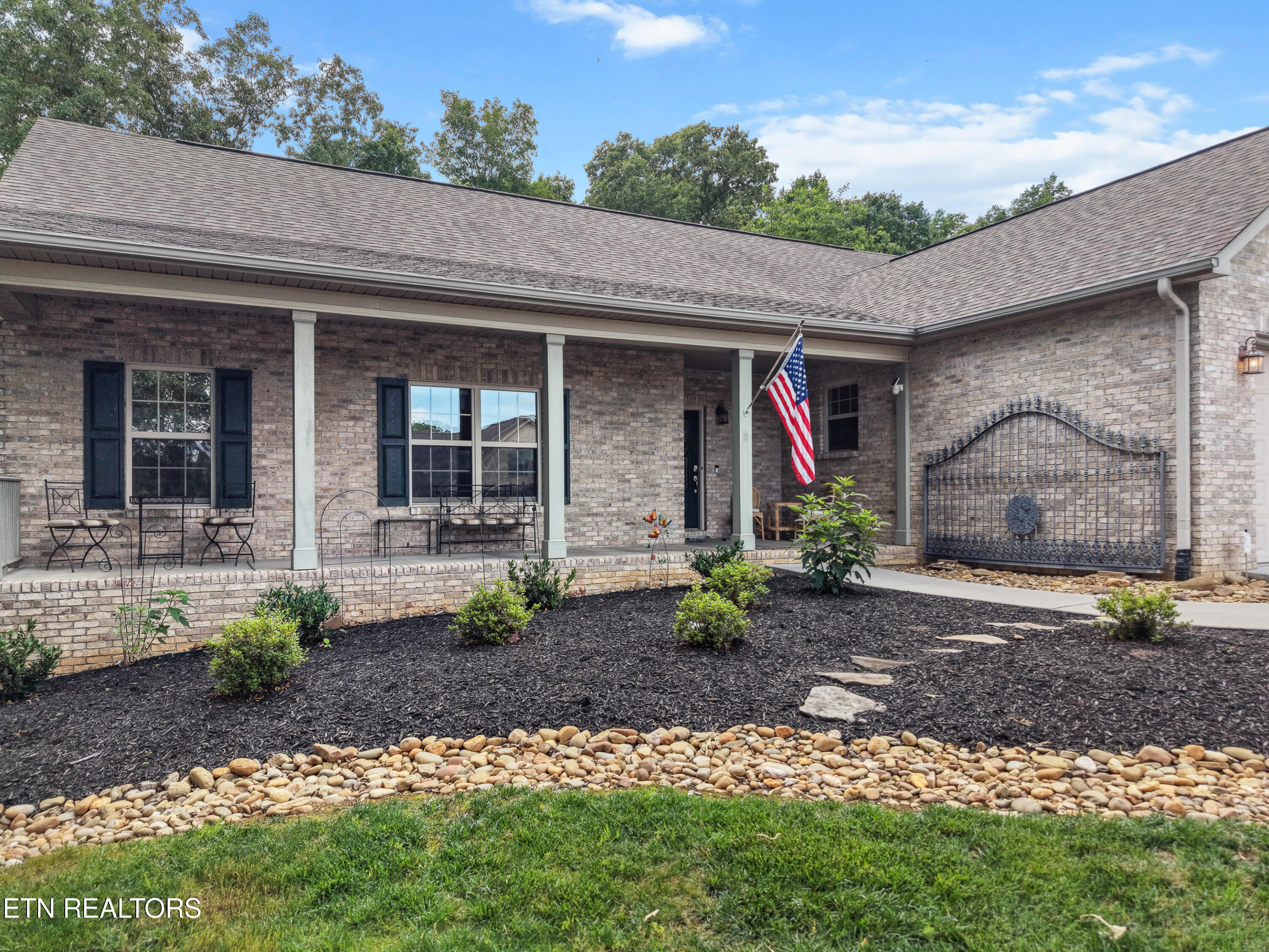 280 Coyatee Drive N Loudon TN 37774