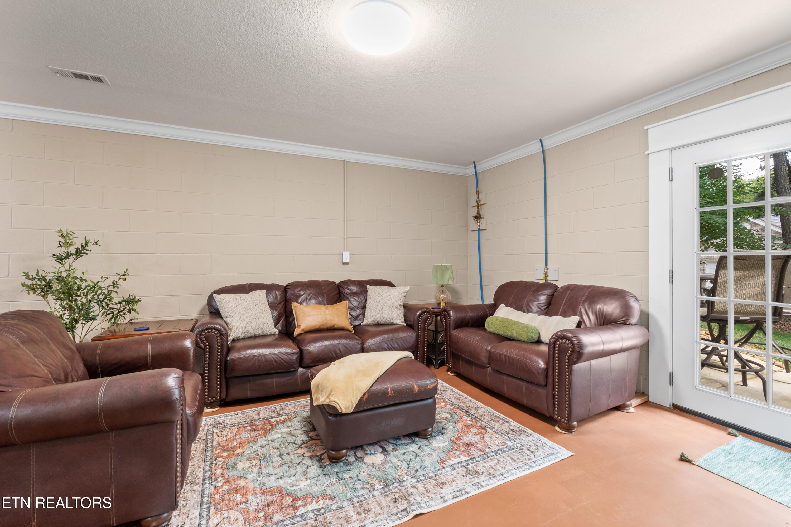 280 Coyatee Drive N Loudon TN 37774