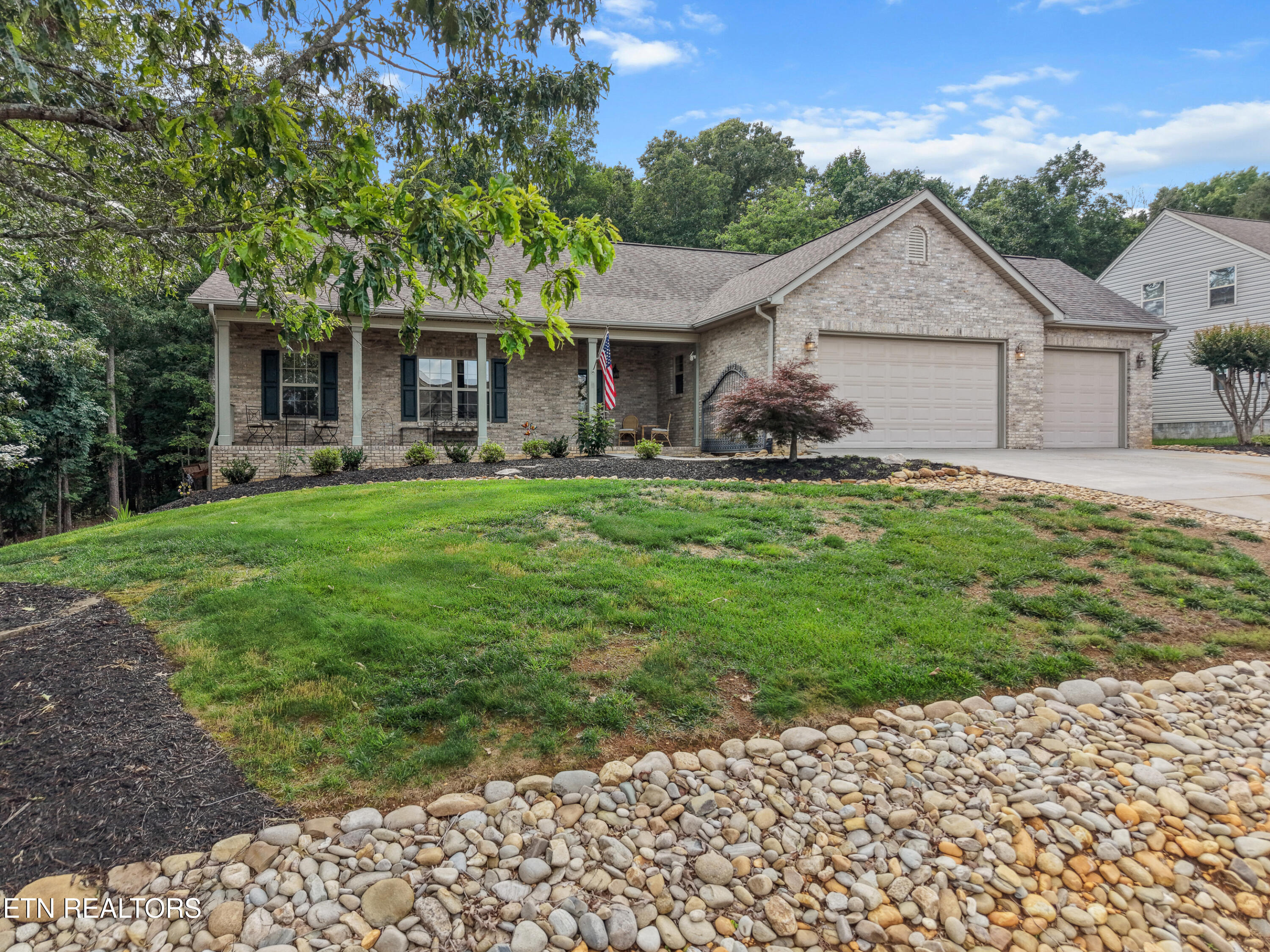 280 Coyatee Drive N Loudon TN 37774