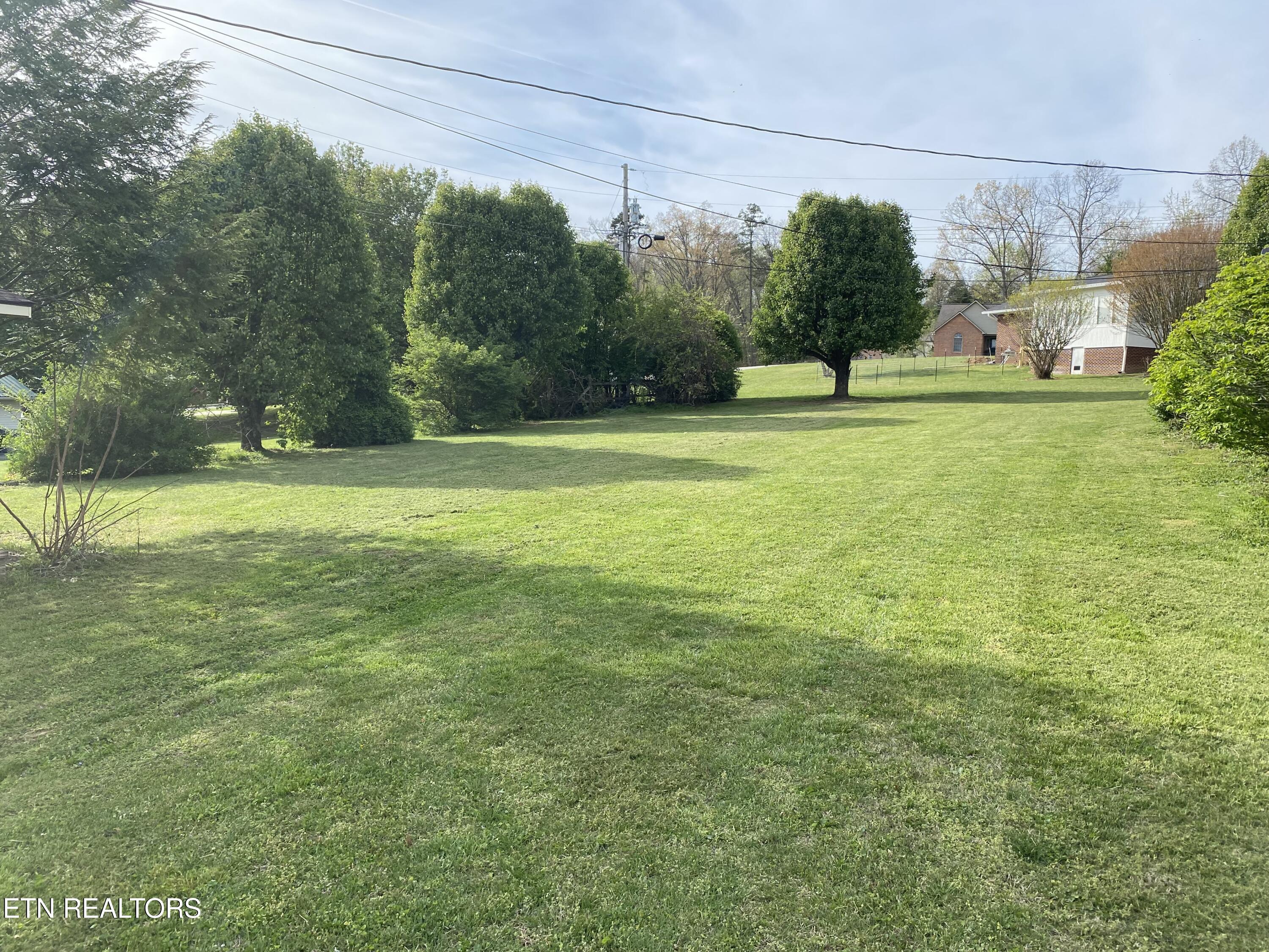 230 Adair Drive New Tazewell TN 37825