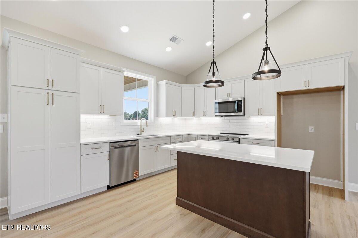 2617 Old Niles Ferry Road Maryville TN 37803