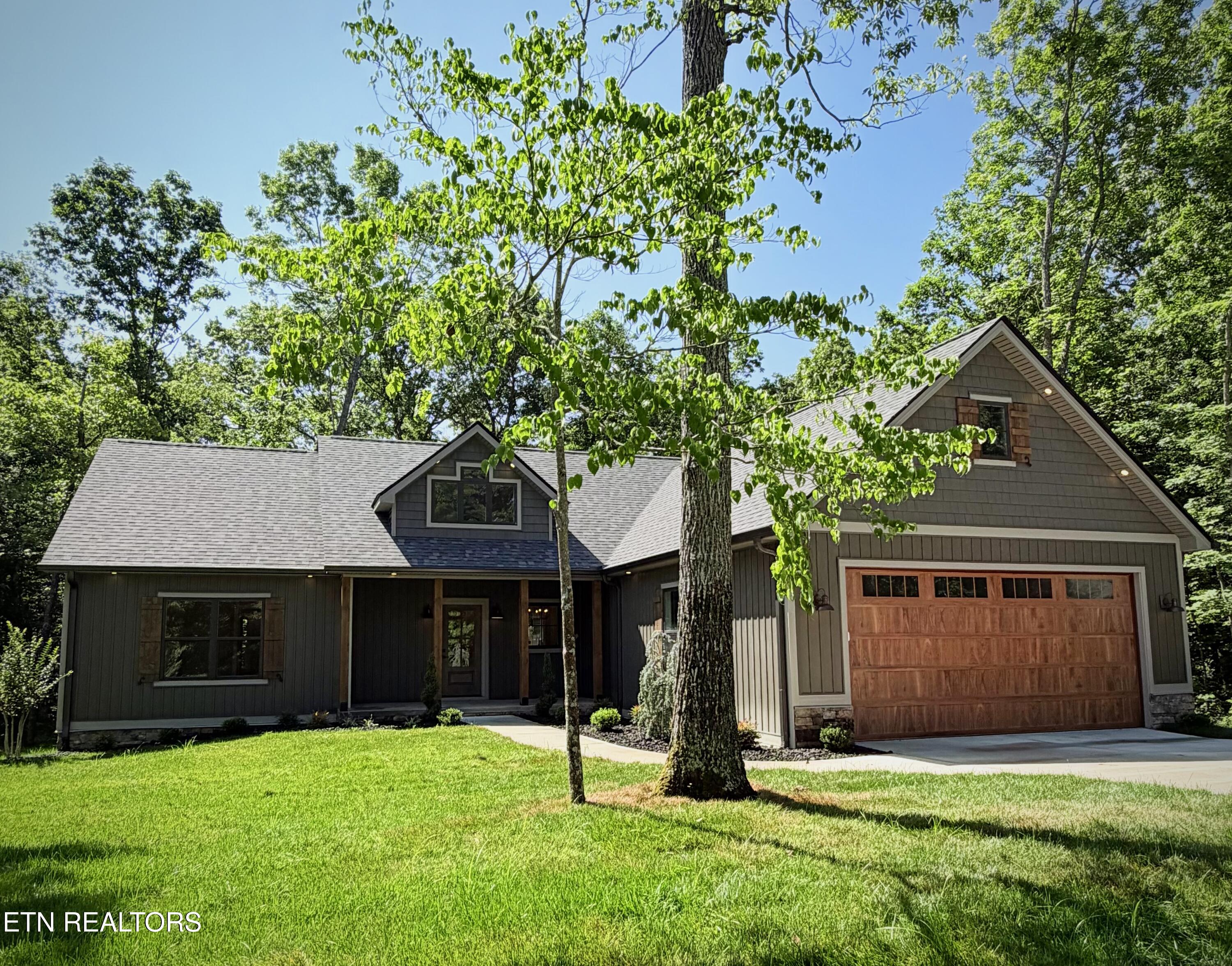 692 St George Drive Crossville TN 38558