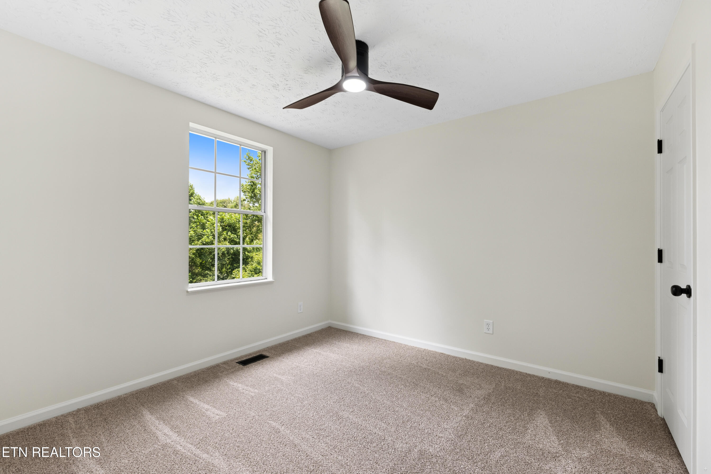 8311 Timber Ridge Lane Powell TN 37849