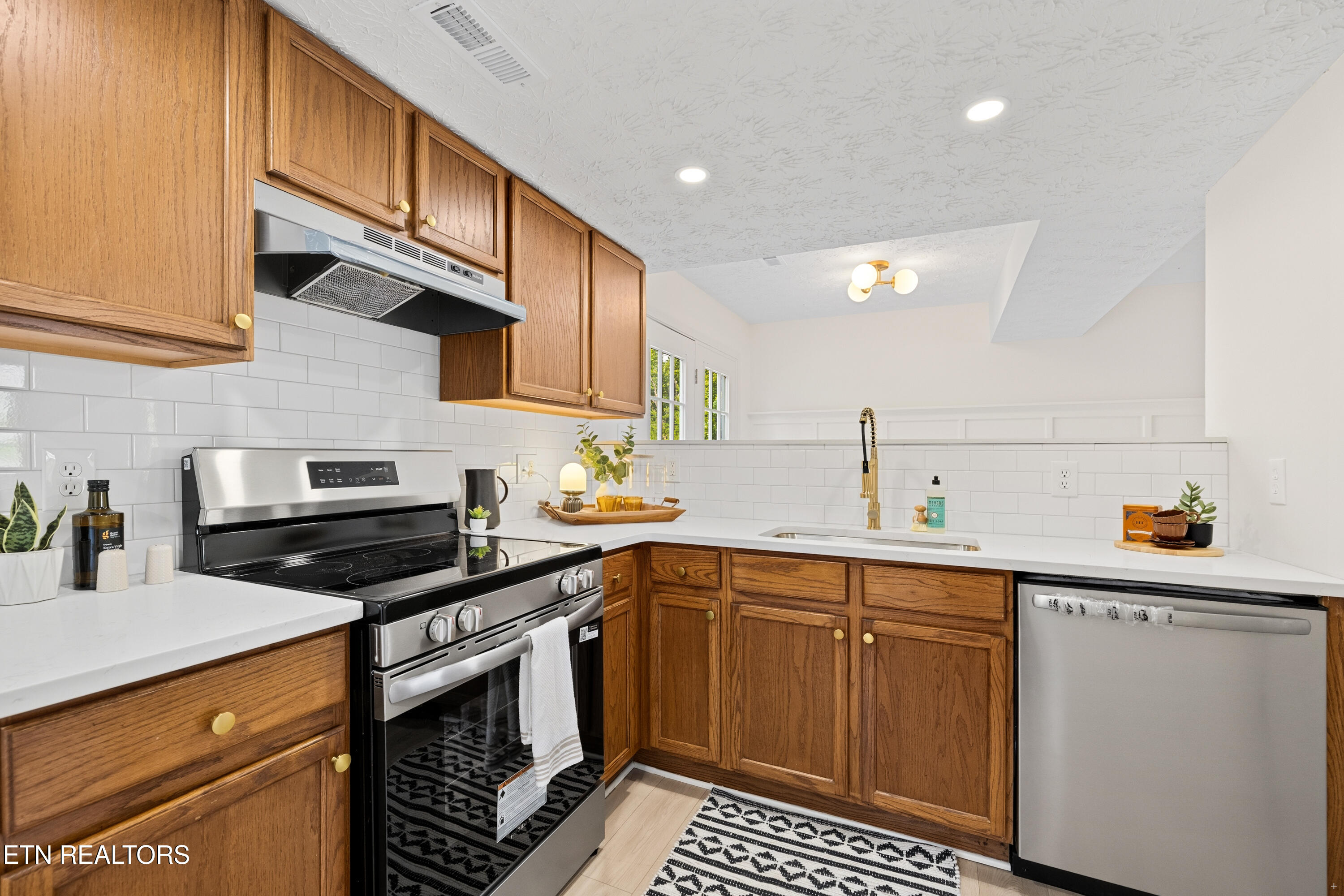 8311 Timber Ridge Lane Powell TN 37849