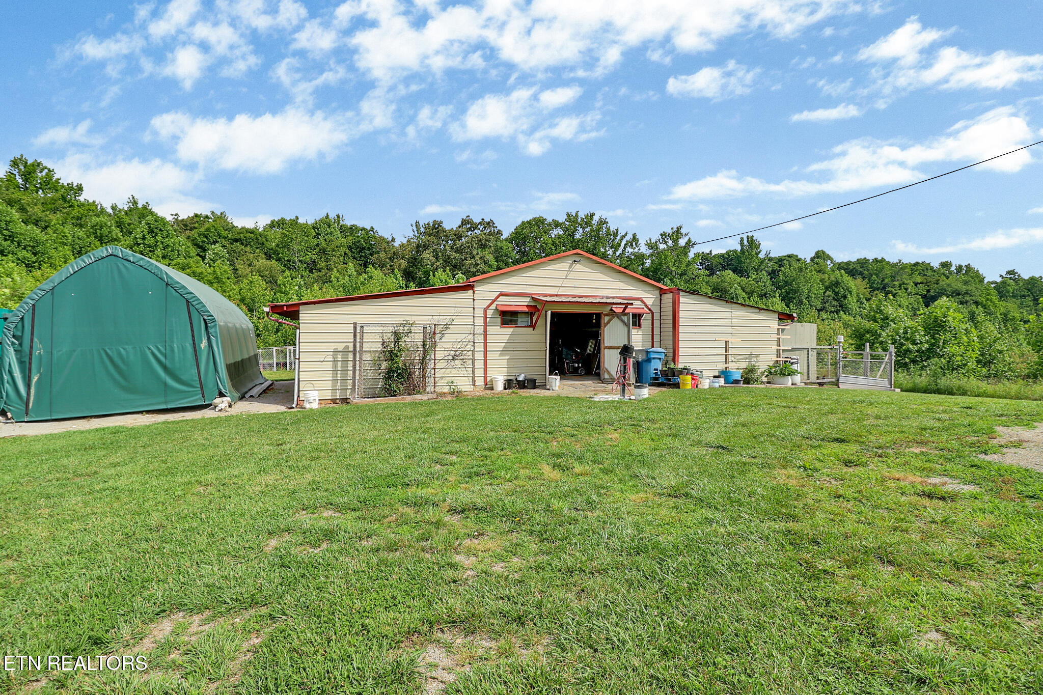 2734 Blaylock Road Crossville TN 38572