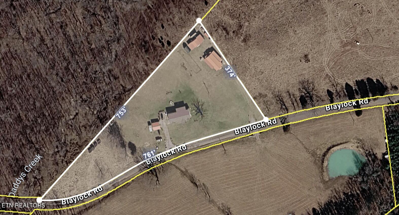 2734 Blaylock Road Crossville TN 38572