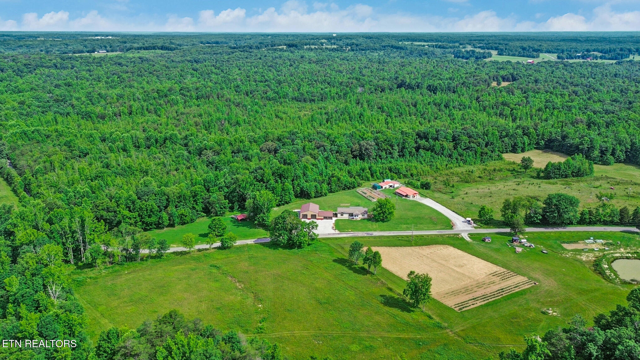 2734 Blaylock Road Crossville TN 38572