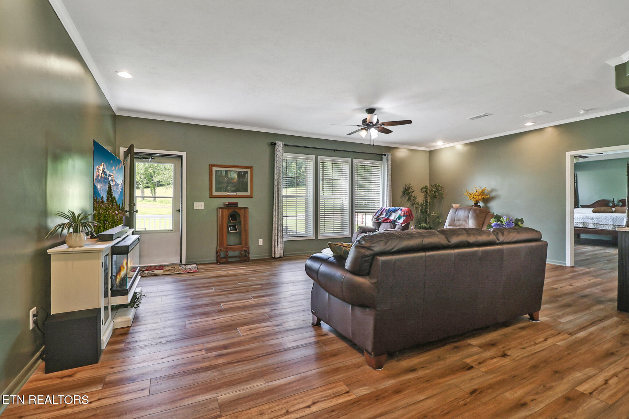 2734 Blaylock Road Crossville TN 38572