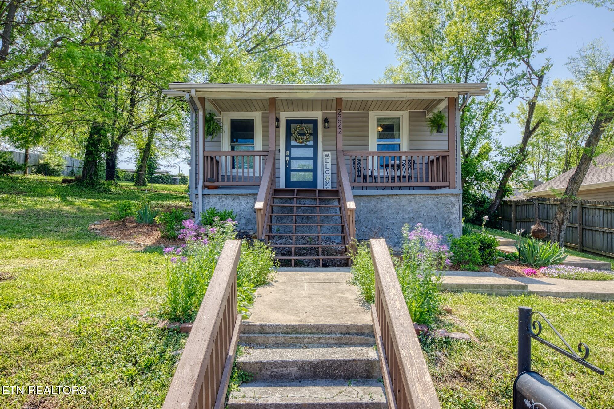 2022 Mccroskey Avenue Knoxville TN 37917