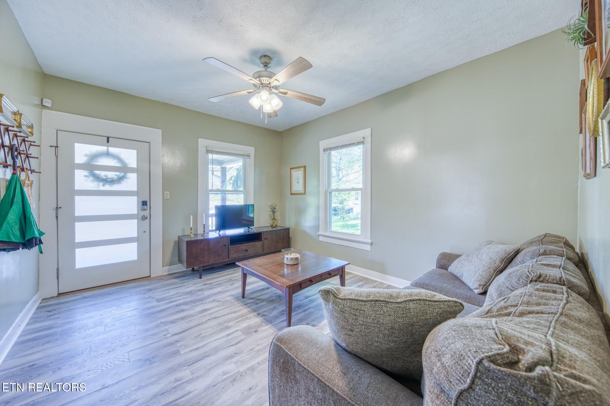 2022 Mccroskey Avenue Knoxville TN 37917
