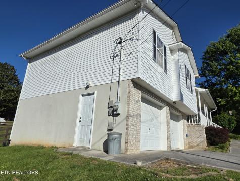 8912 Heathercrest Drive Powell TN 37849