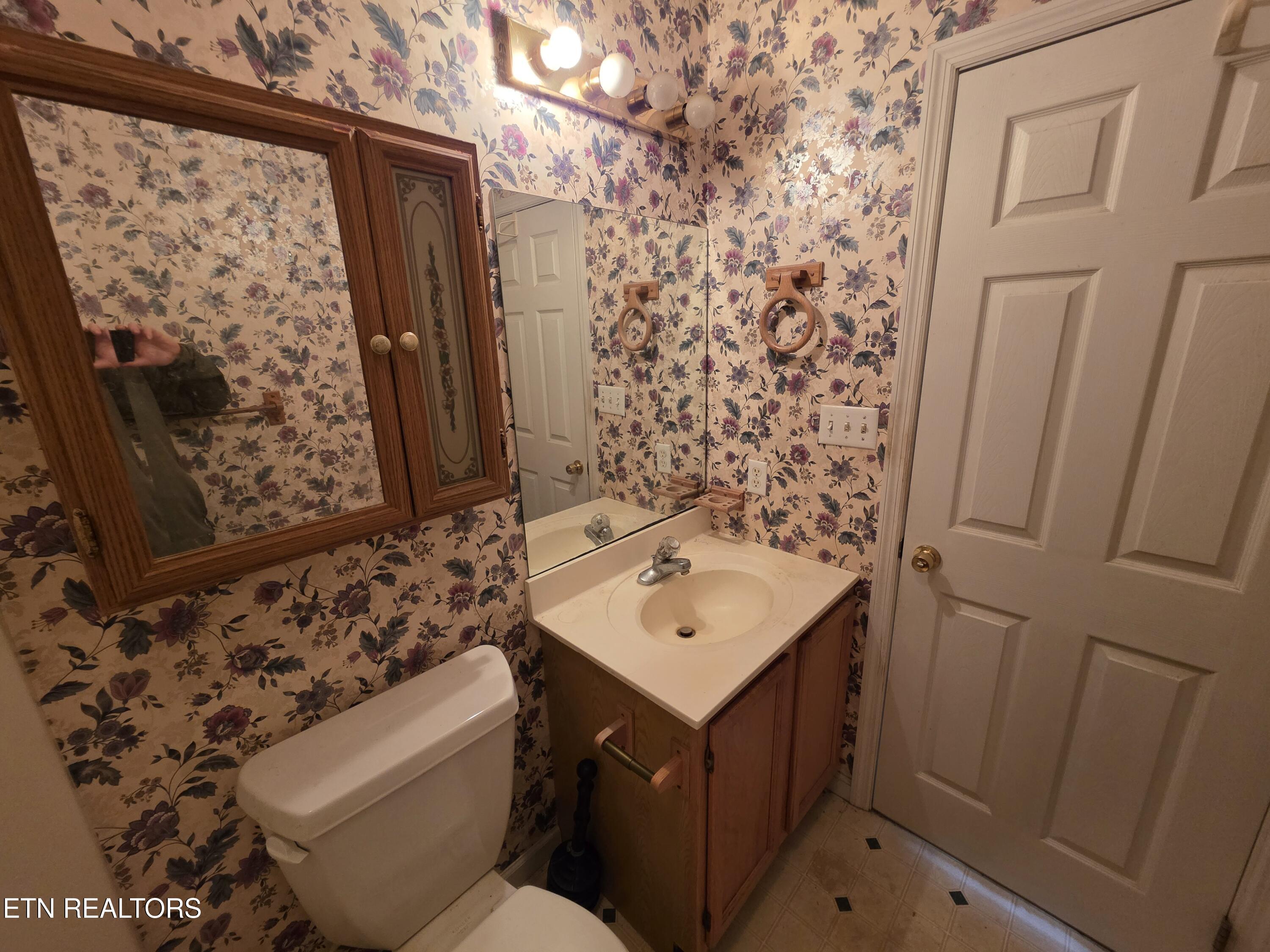 8912 Heathercrest Drive Powell TN 37849