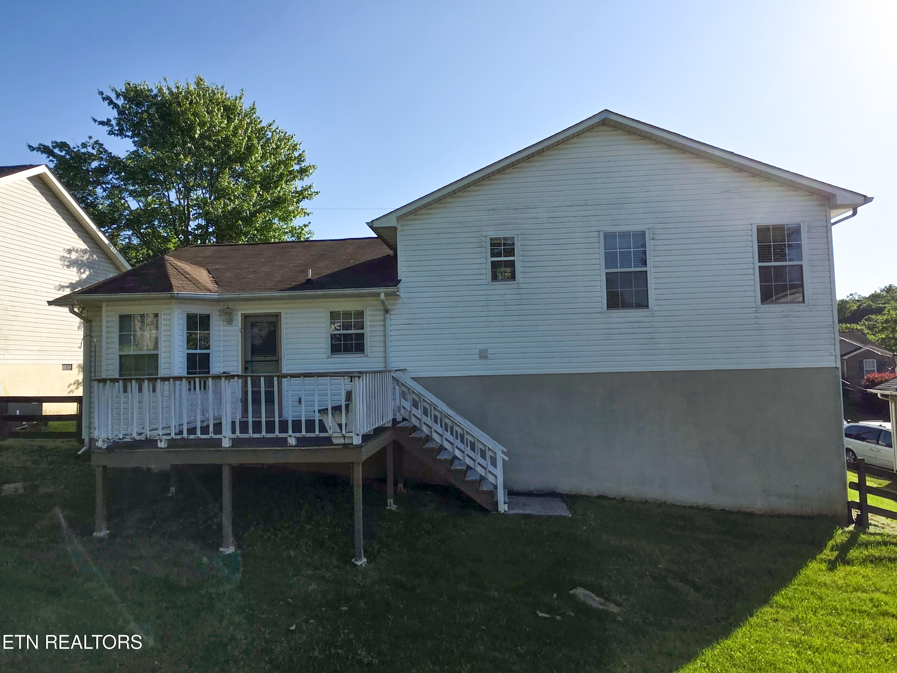 8912 Heathercrest Drive Powell TN 37849