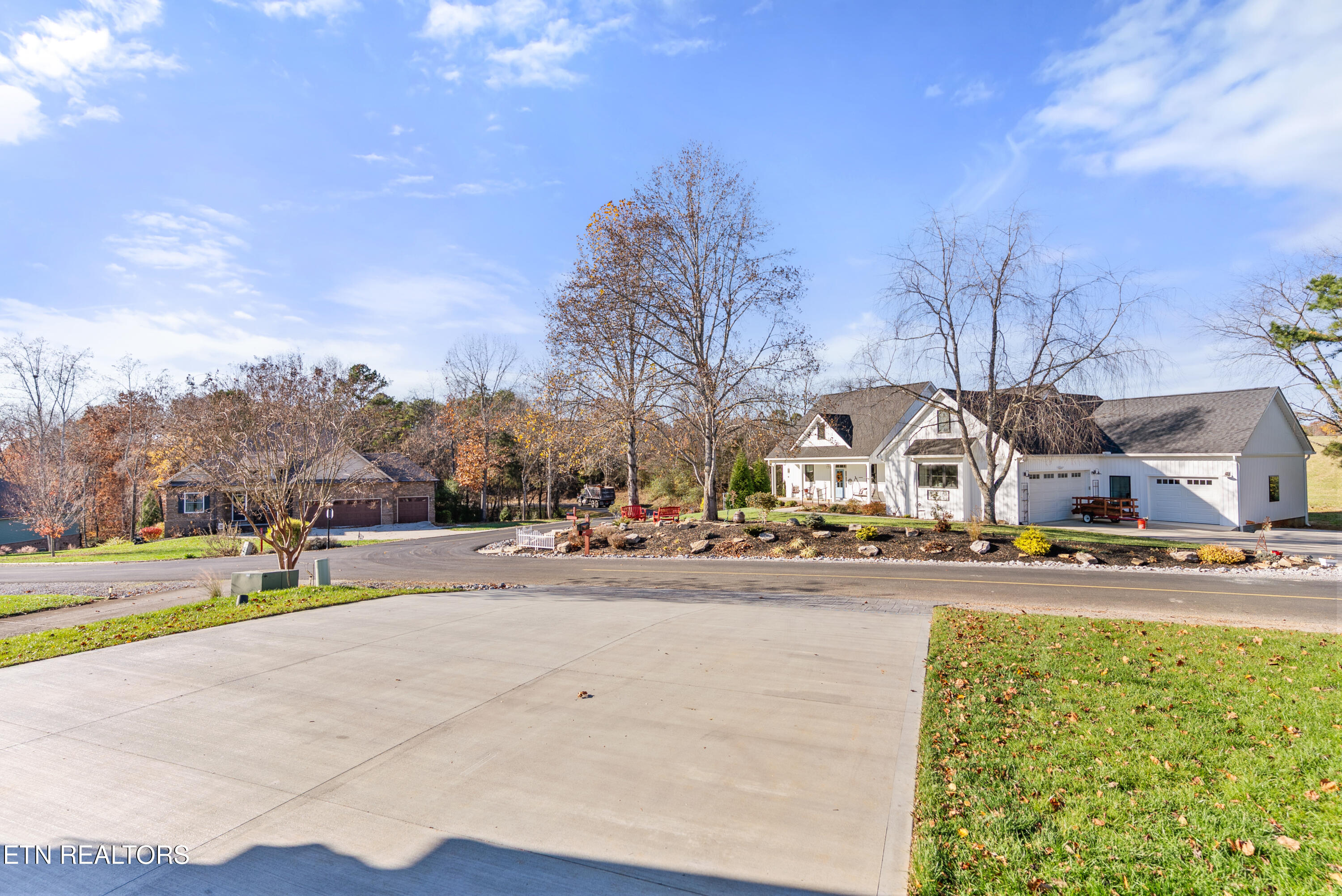 180 Amohi Way Loudon TN 37774