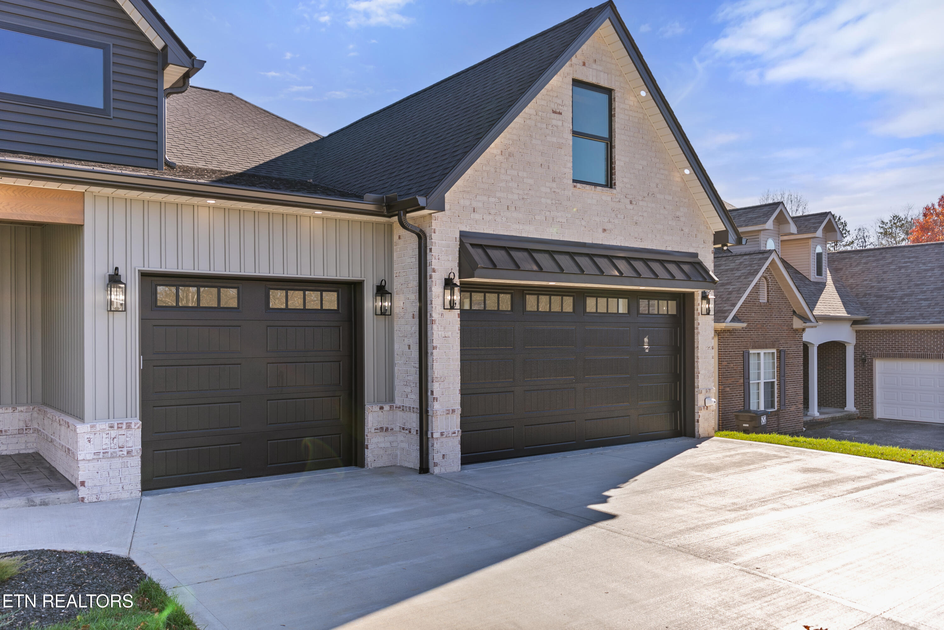 180 Amohi Way Loudon TN 37774