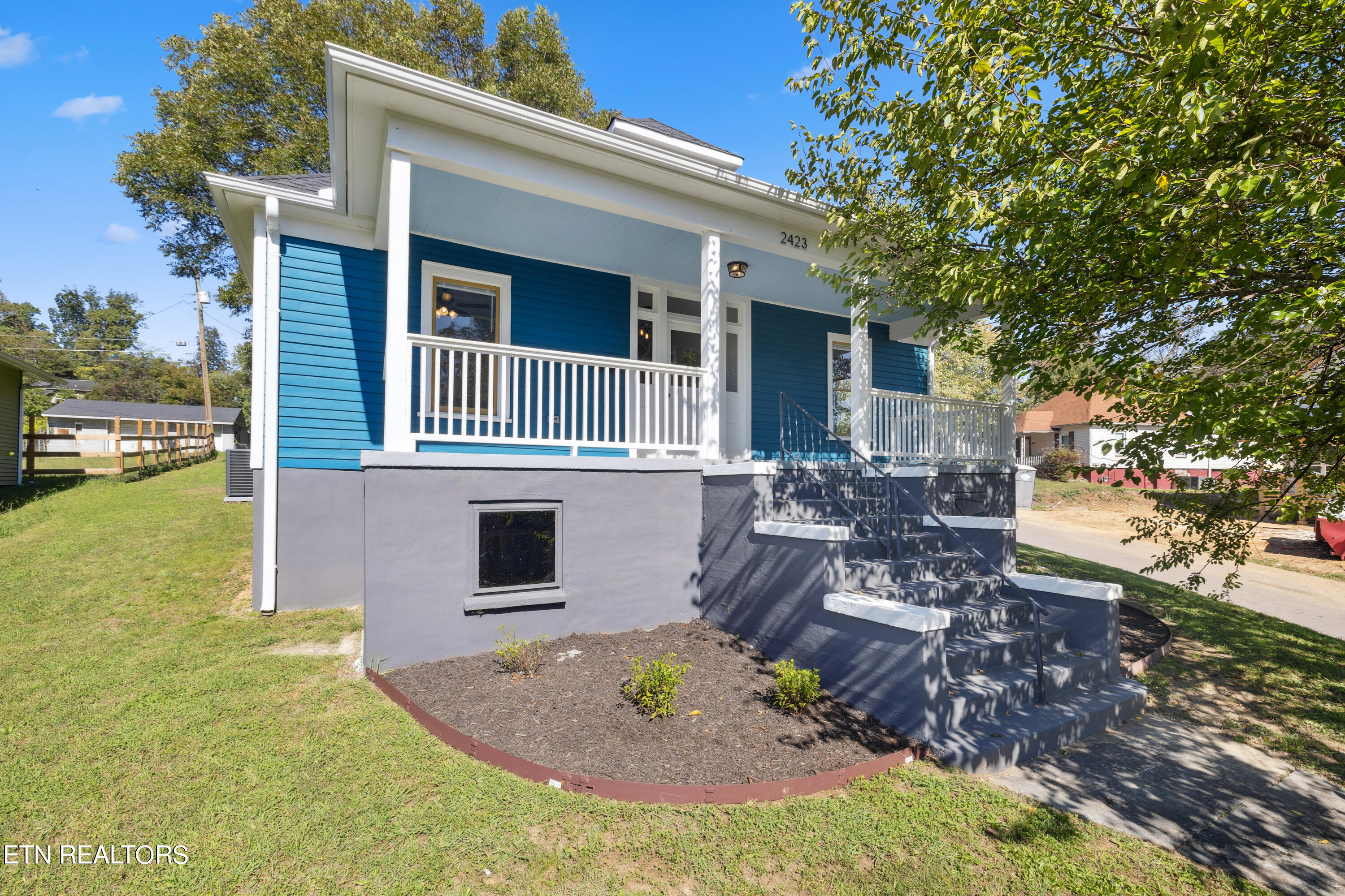 2423 E Glenwood Avenue Knoxville TN 37917