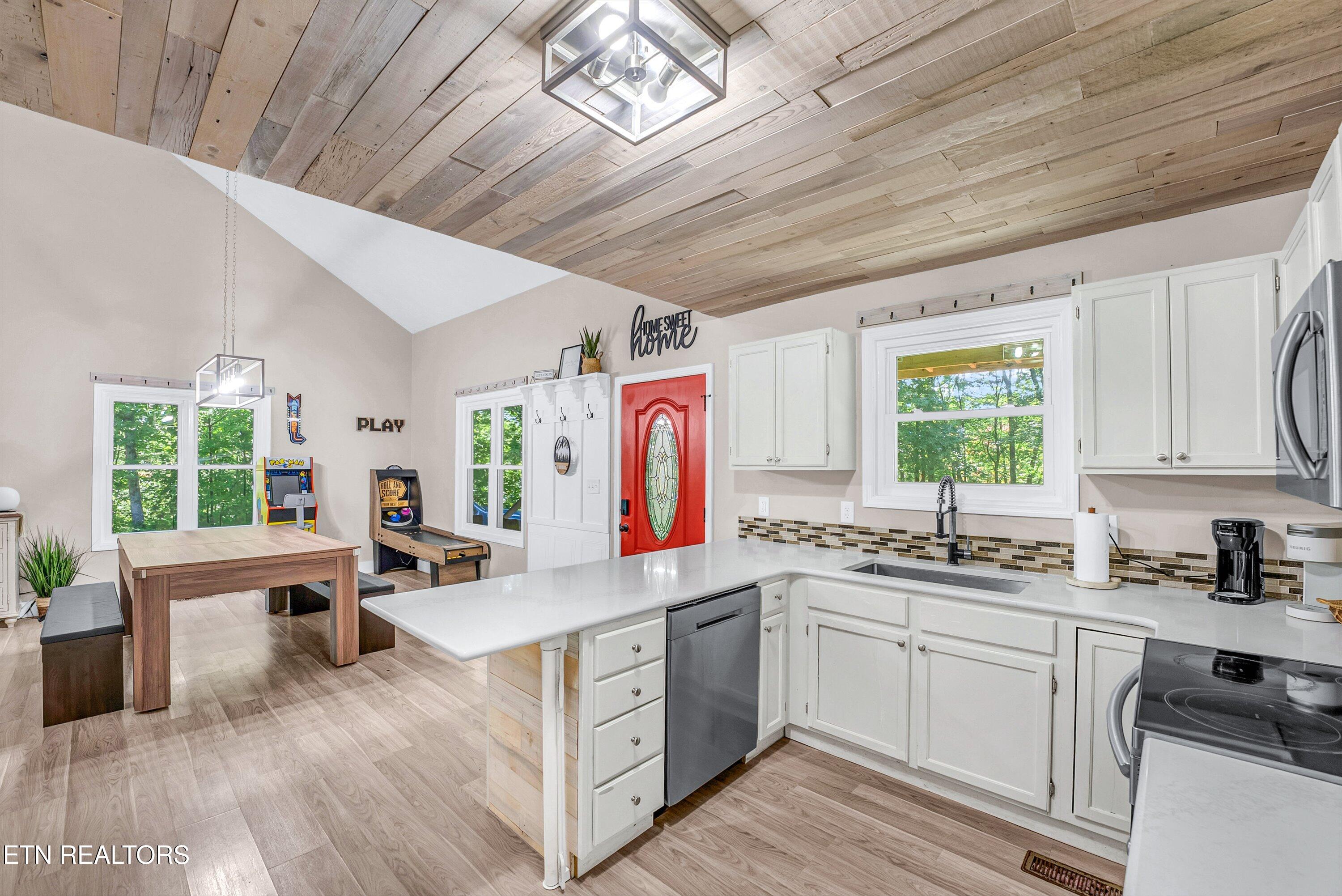 3401 Mountain Overlook Way Sevierville TN 37876
