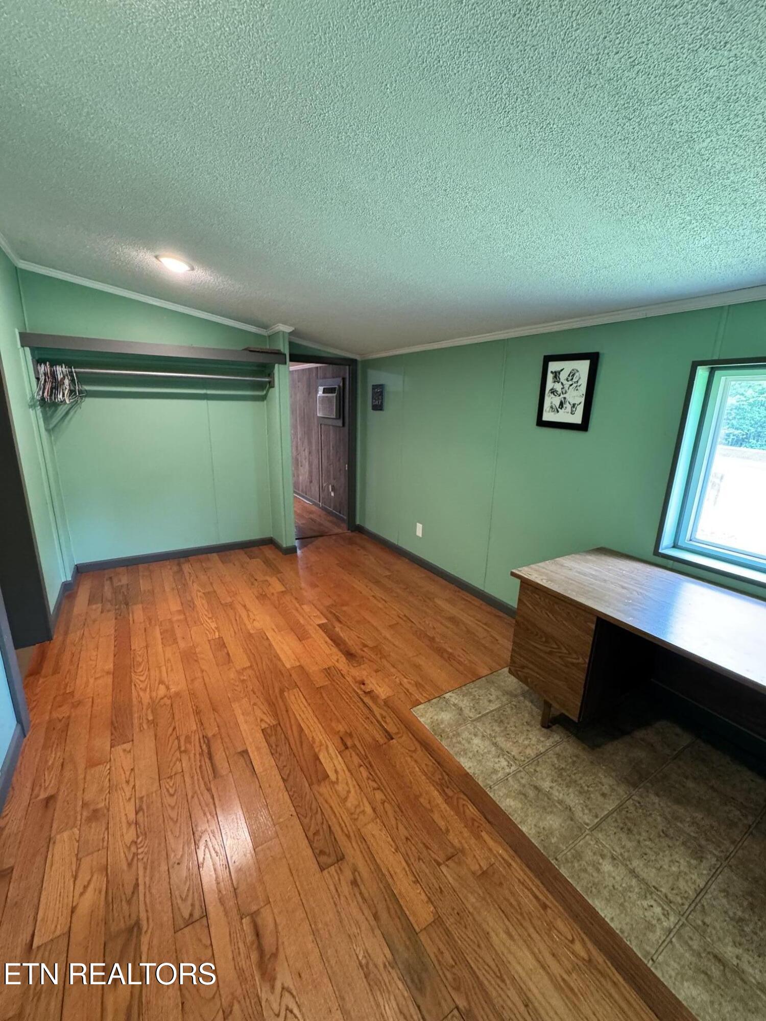 204 Honey Creek Loop Road Allardt TN 38504