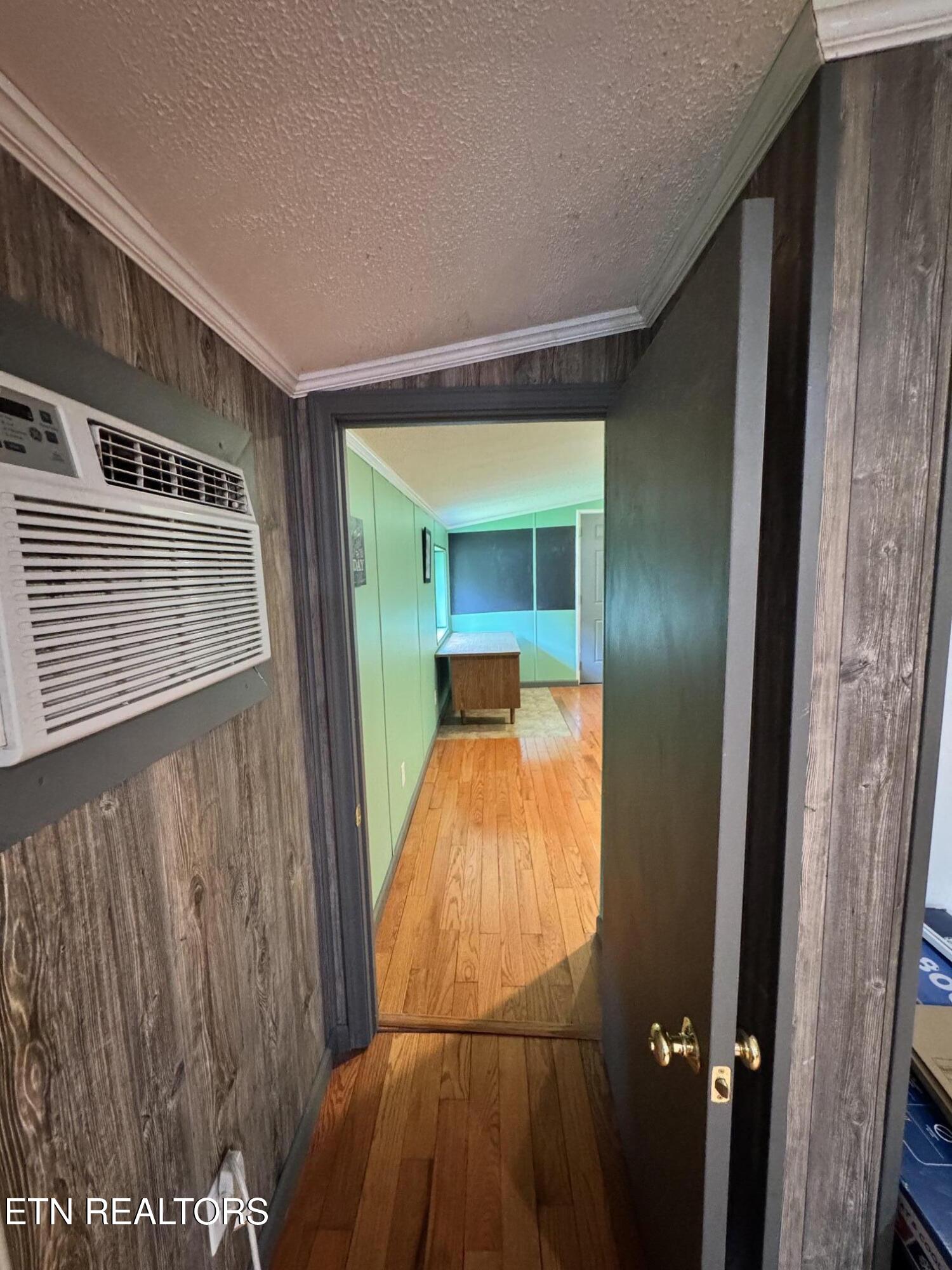 204 Honey Creek Loop Road Allardt TN 38504