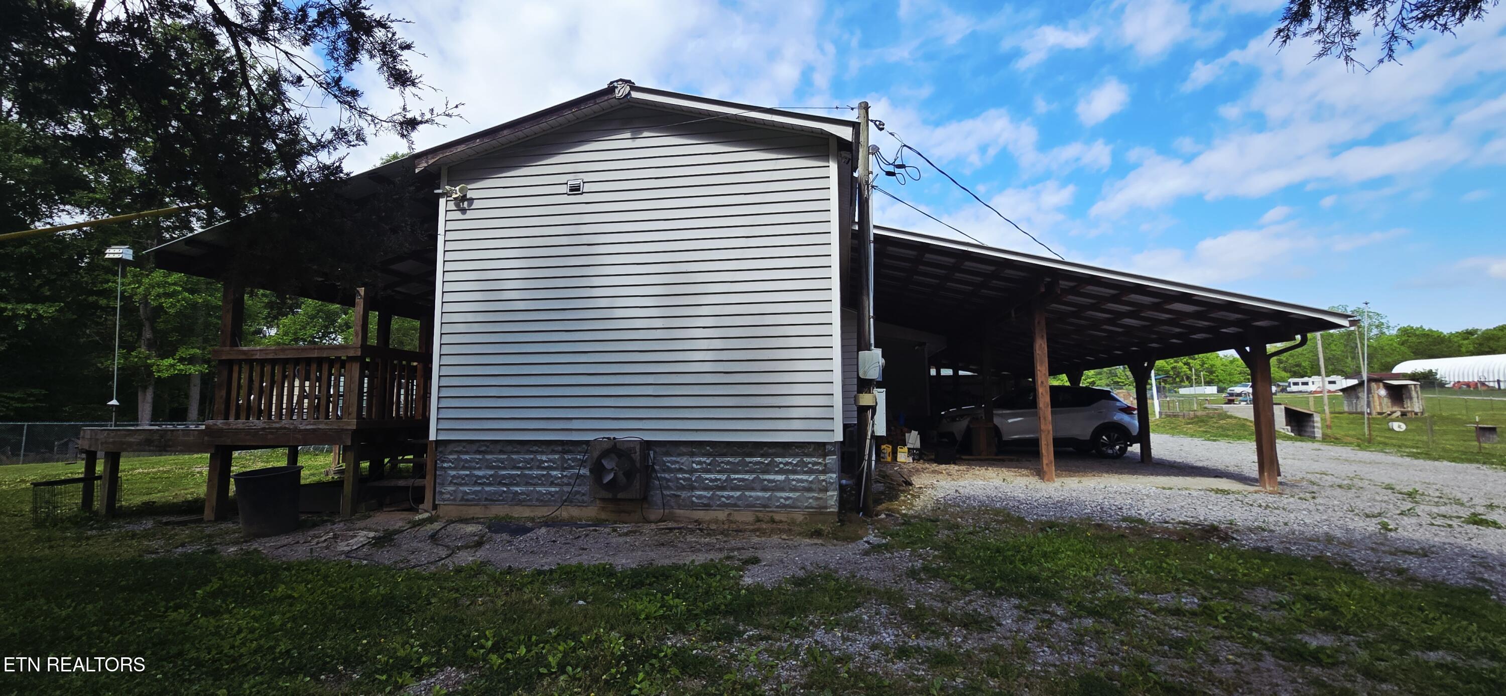 204 Honey Creek Loop Road Allardt TN 38504