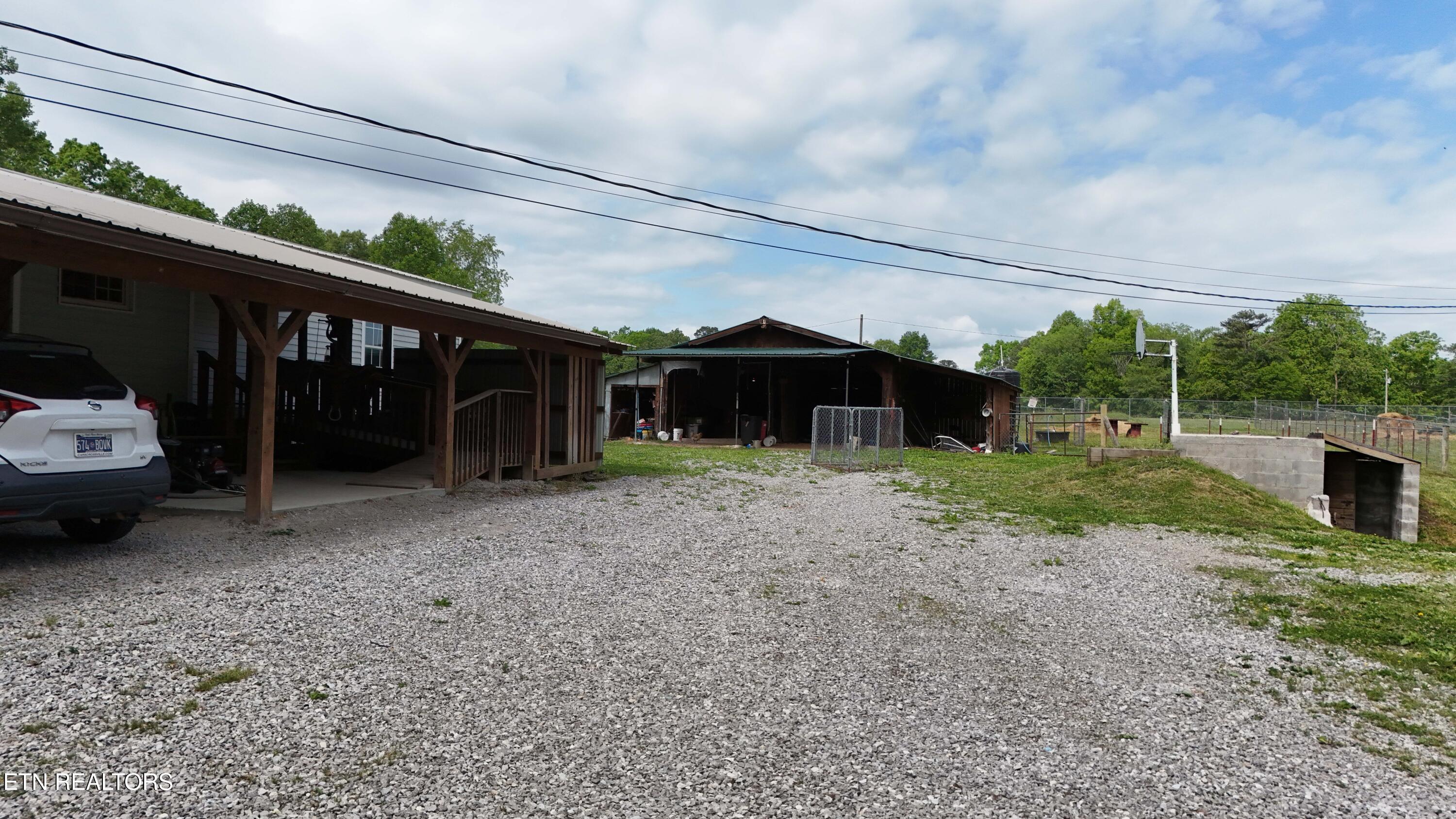 204 Honey Creek Loop Road Allardt TN 38504
