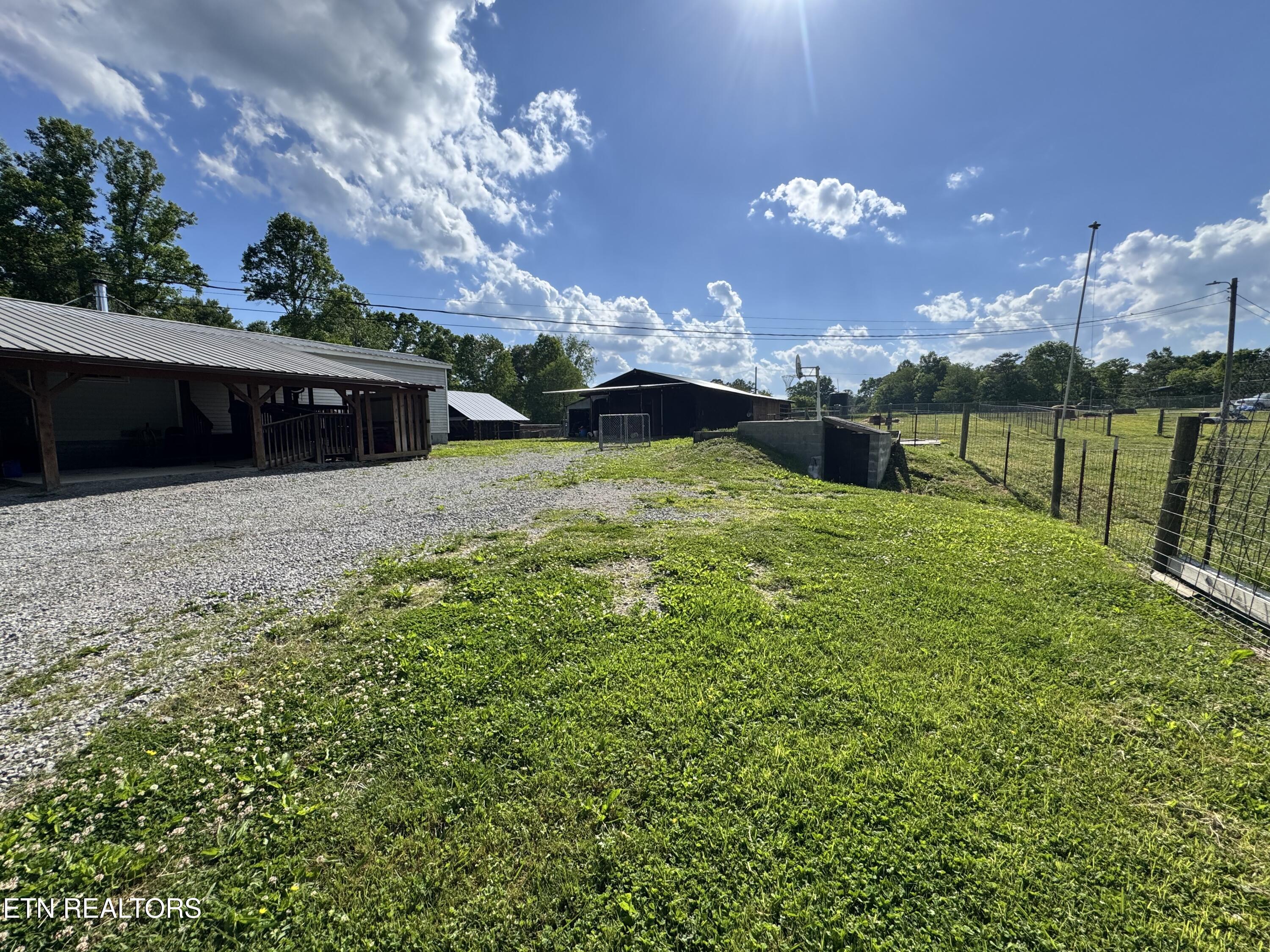204 Honey Creek Loop Road Allardt TN 38504