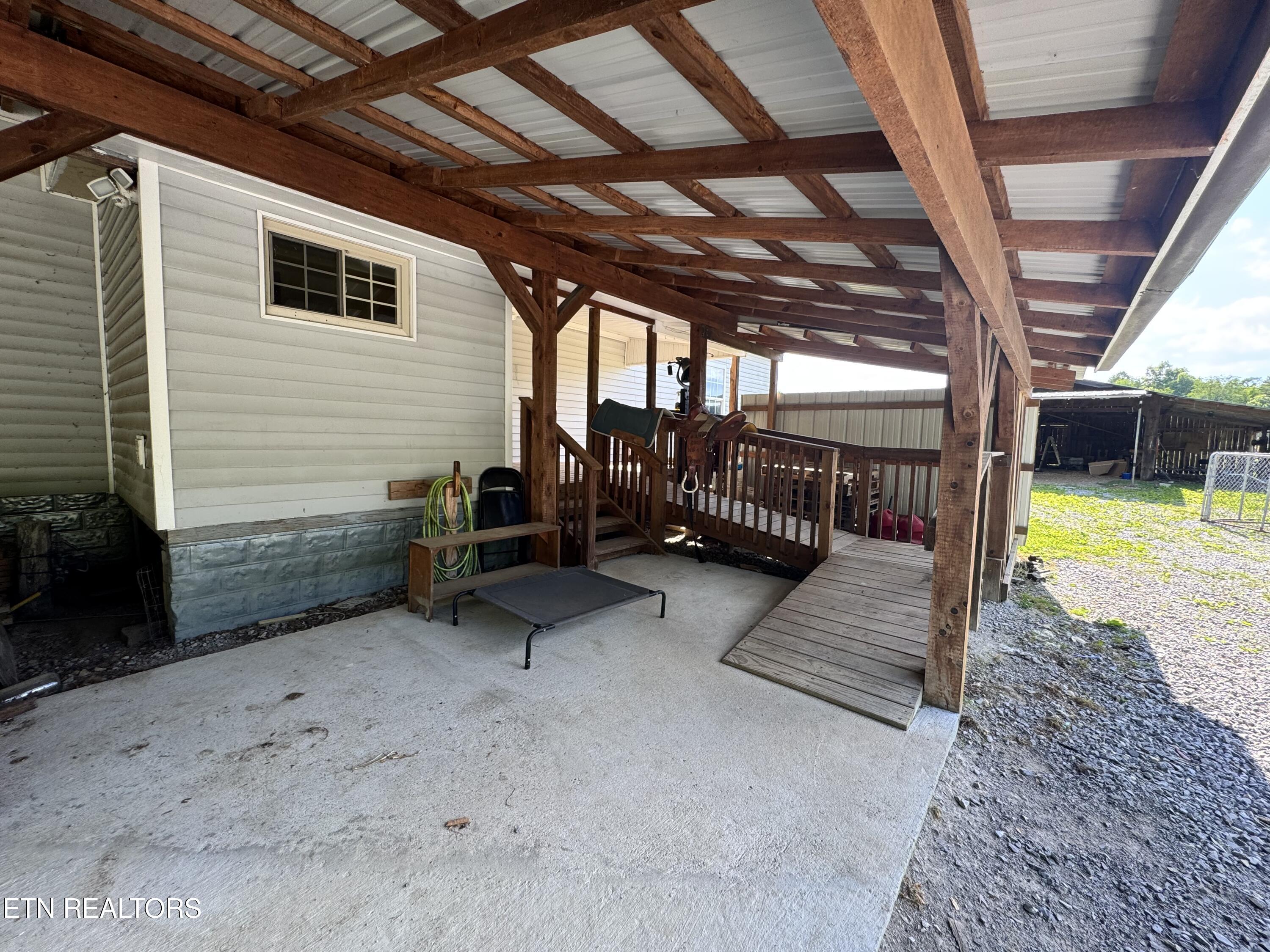 204 Honey Creek Loop Road Allardt TN 38504