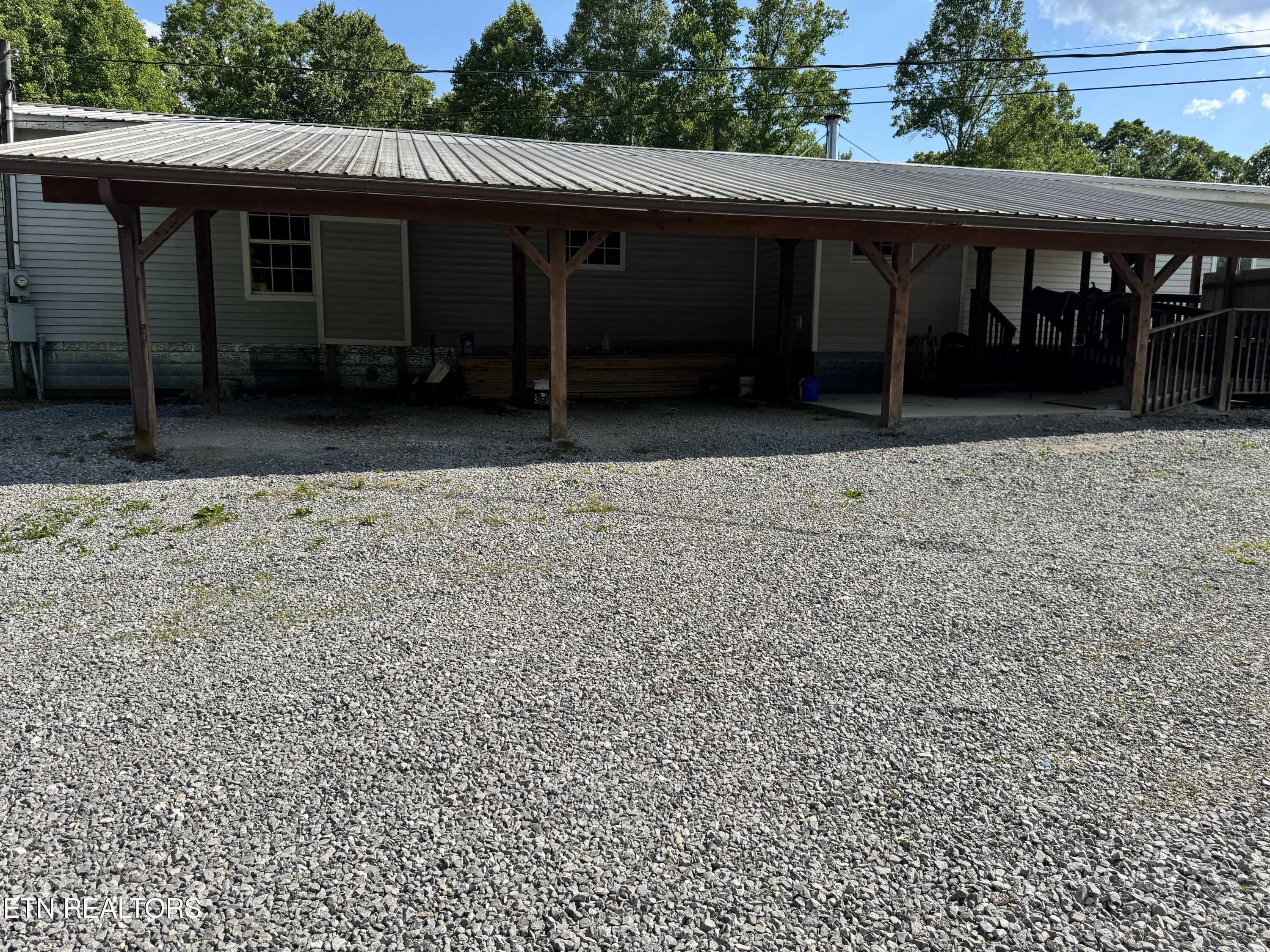 204 Honey Creek Loop Road Allardt TN 38504