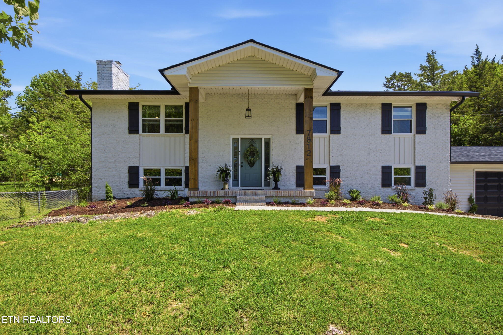 7812 Tazewell Pike Corryton TN 37721