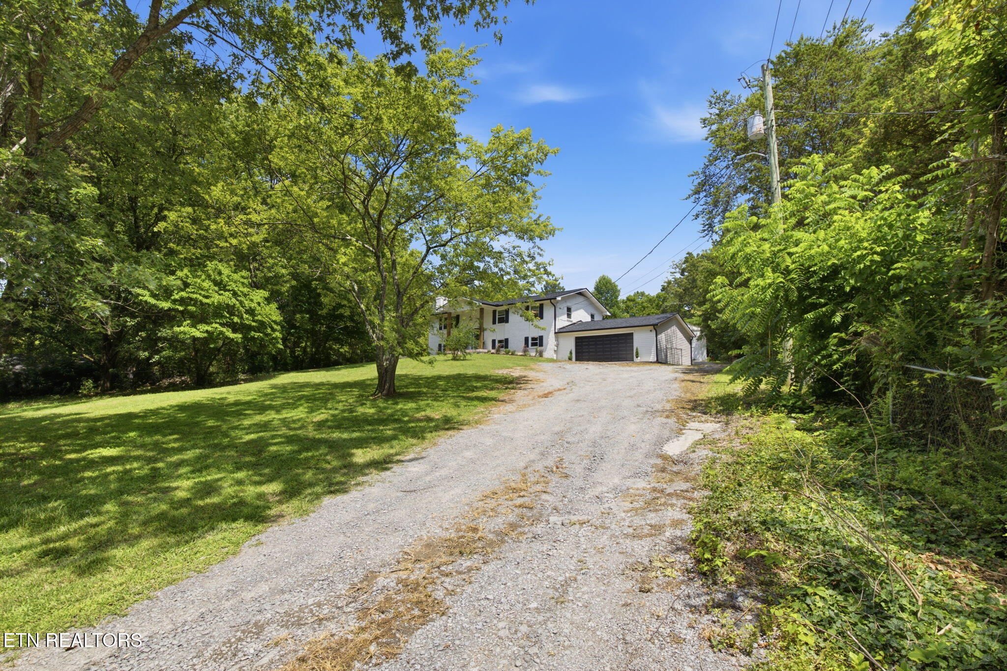 7812 Tazewell Pike Corryton TN 37721