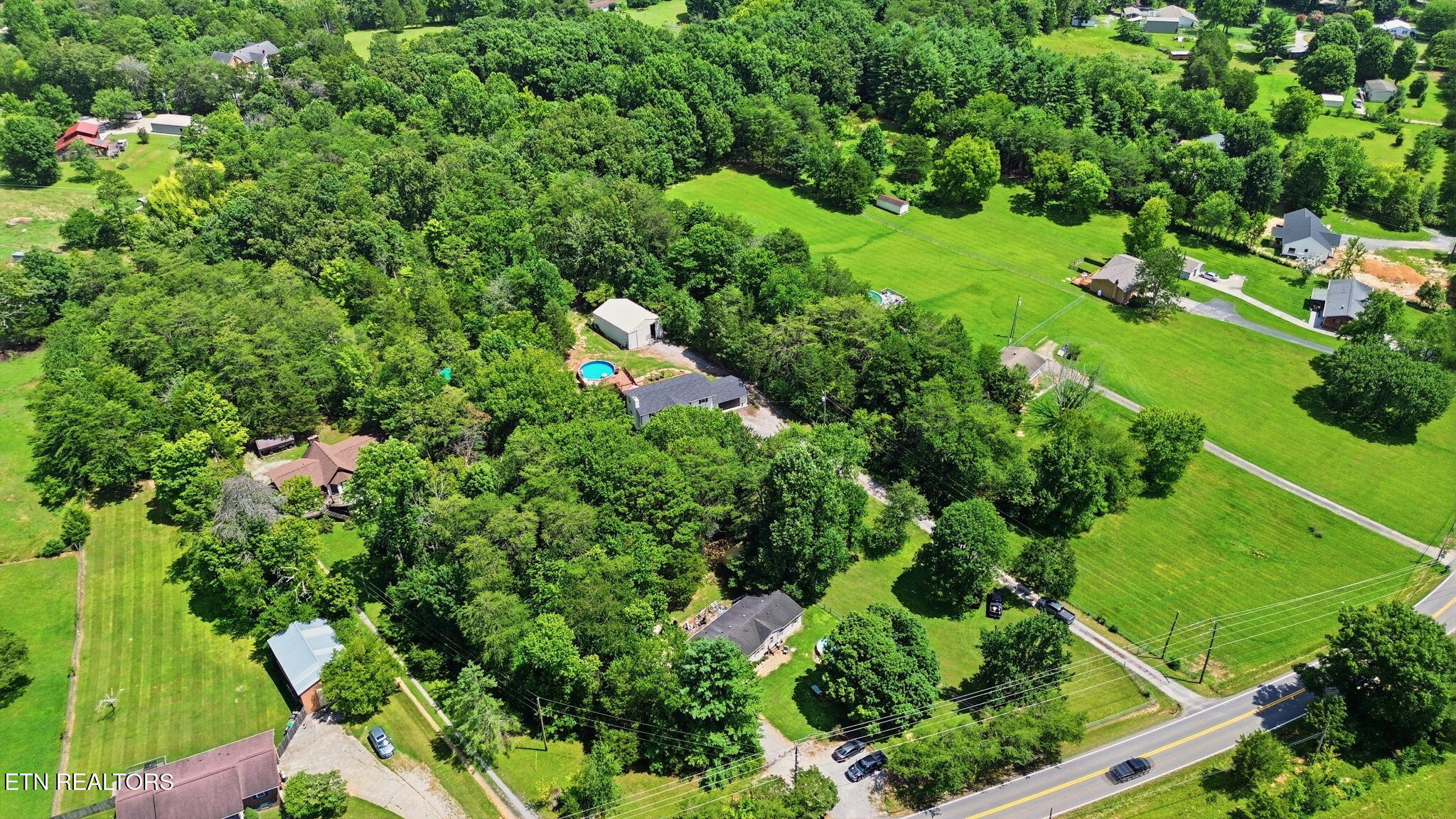 7812 Tazewell Pike Corryton TN 37721